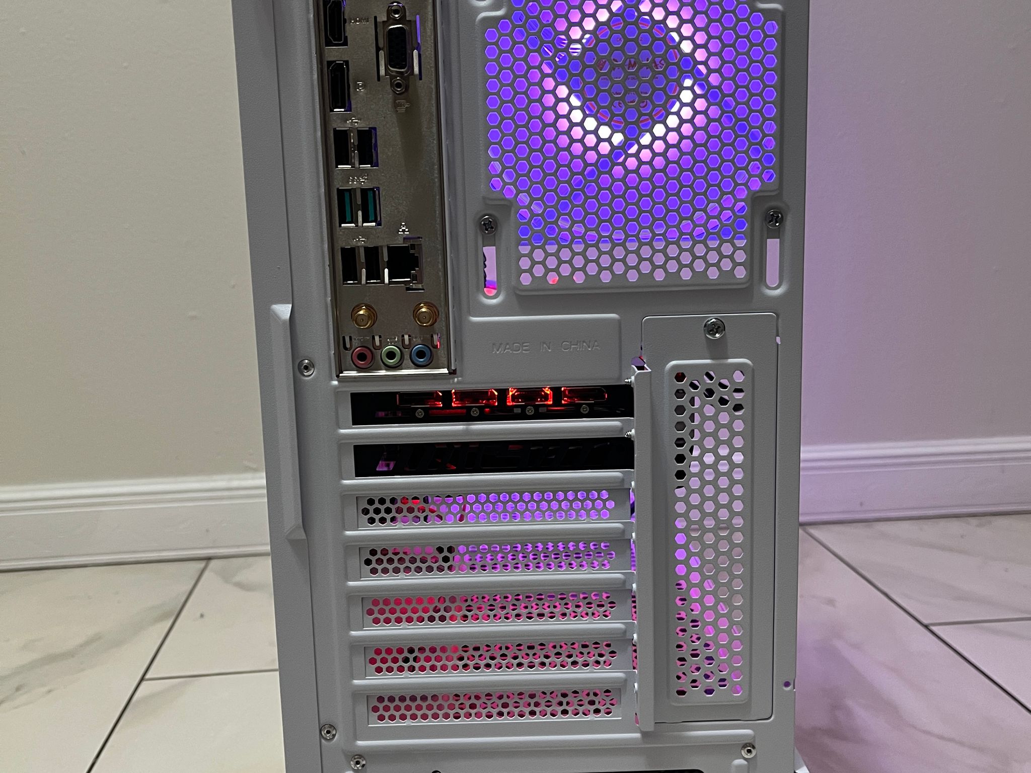 Intel Core i5-12400, AMD RX 6600 XT, 32GB RAM, 1TB SSD, High FPS Gaming PC w/ Wi-Fi & BT