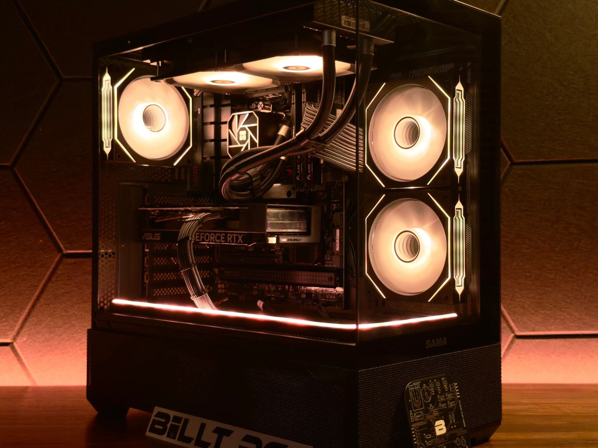 🤖 Cyclone 🤖 RTX 4070 Super / AMD R5 7600X3D / 1TB NVME / 32GB DDR5 RAM / 240 AIO / Windows 11 Pro