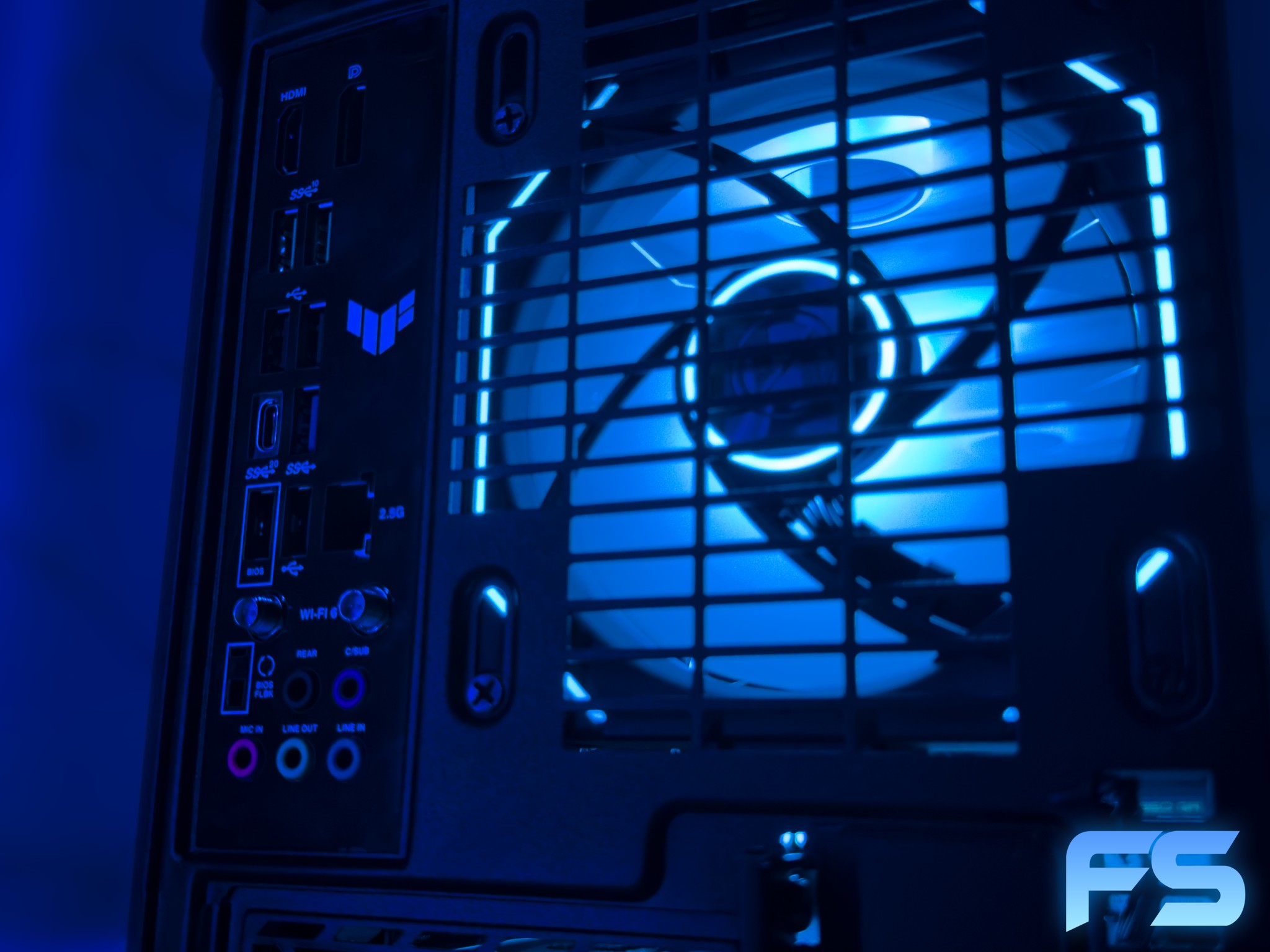 1440p Beast - The White Sentinel ❄️ | RTX 5080 OC | 7950X3D | 32GB DDR5 | 2TB NVME SSD | 850W Gold