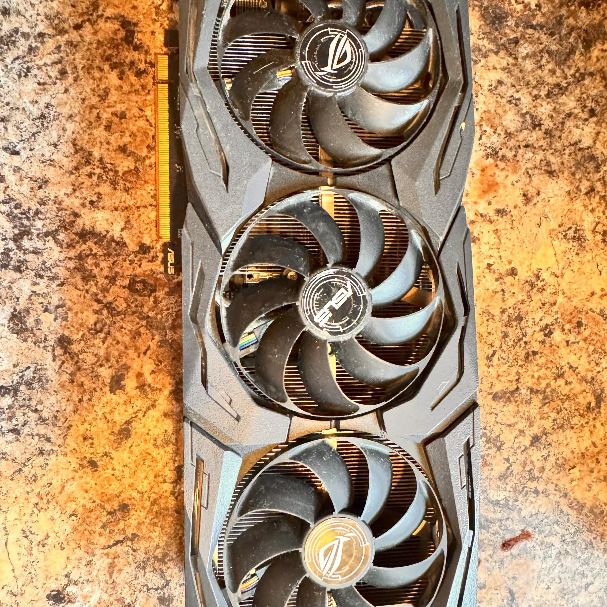 ASUS ROG Strix RX 5600XT