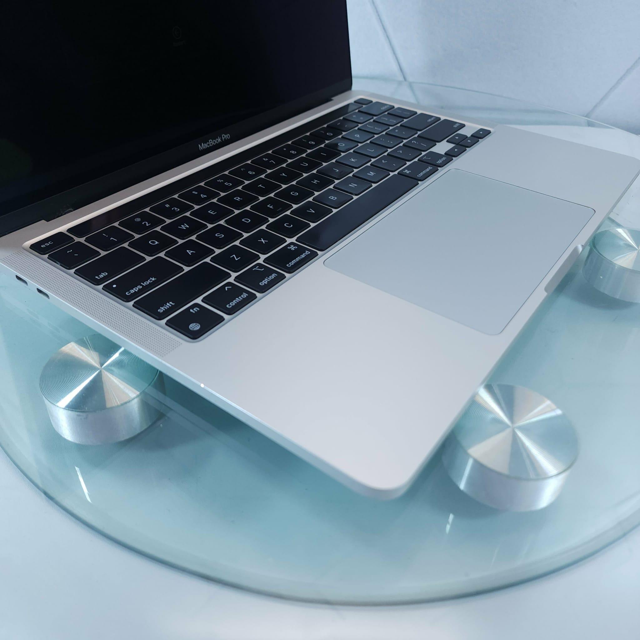 2020 MacBook Pro M1
