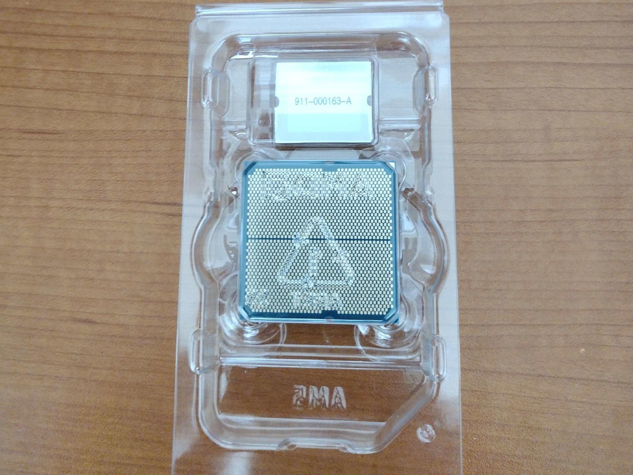 Ryzen 5 8600G NO COOLER JUST CPU USED LIKE NEW AM5 CPU 4.3 GHz Base Clock AMD Radeon™ 760M Graphics