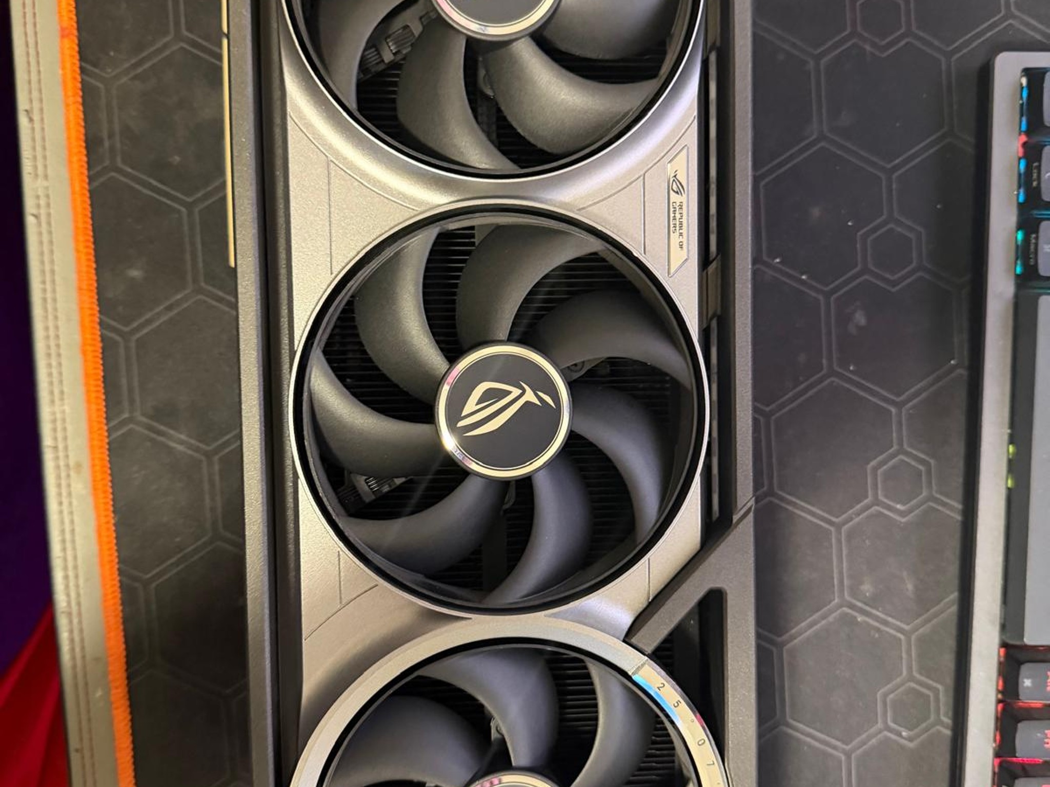 ASUS ROG Astral GeForce RTX 5080 16GB GDDR7 OC Edition