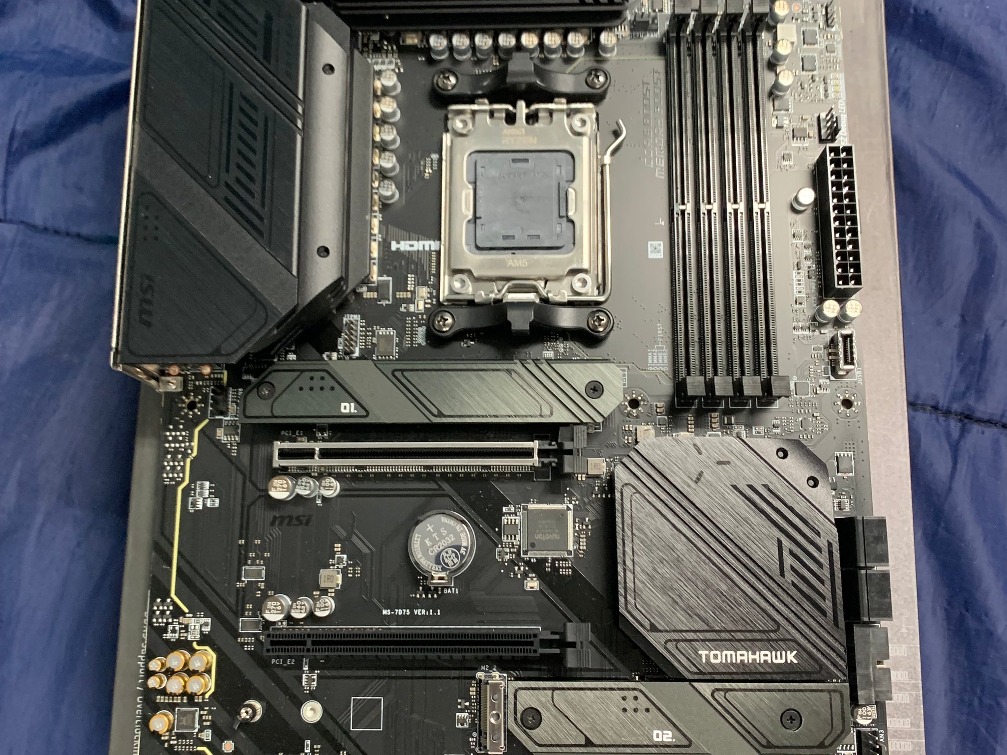 Used Excellent Condition B650 Tomahawk Wifi