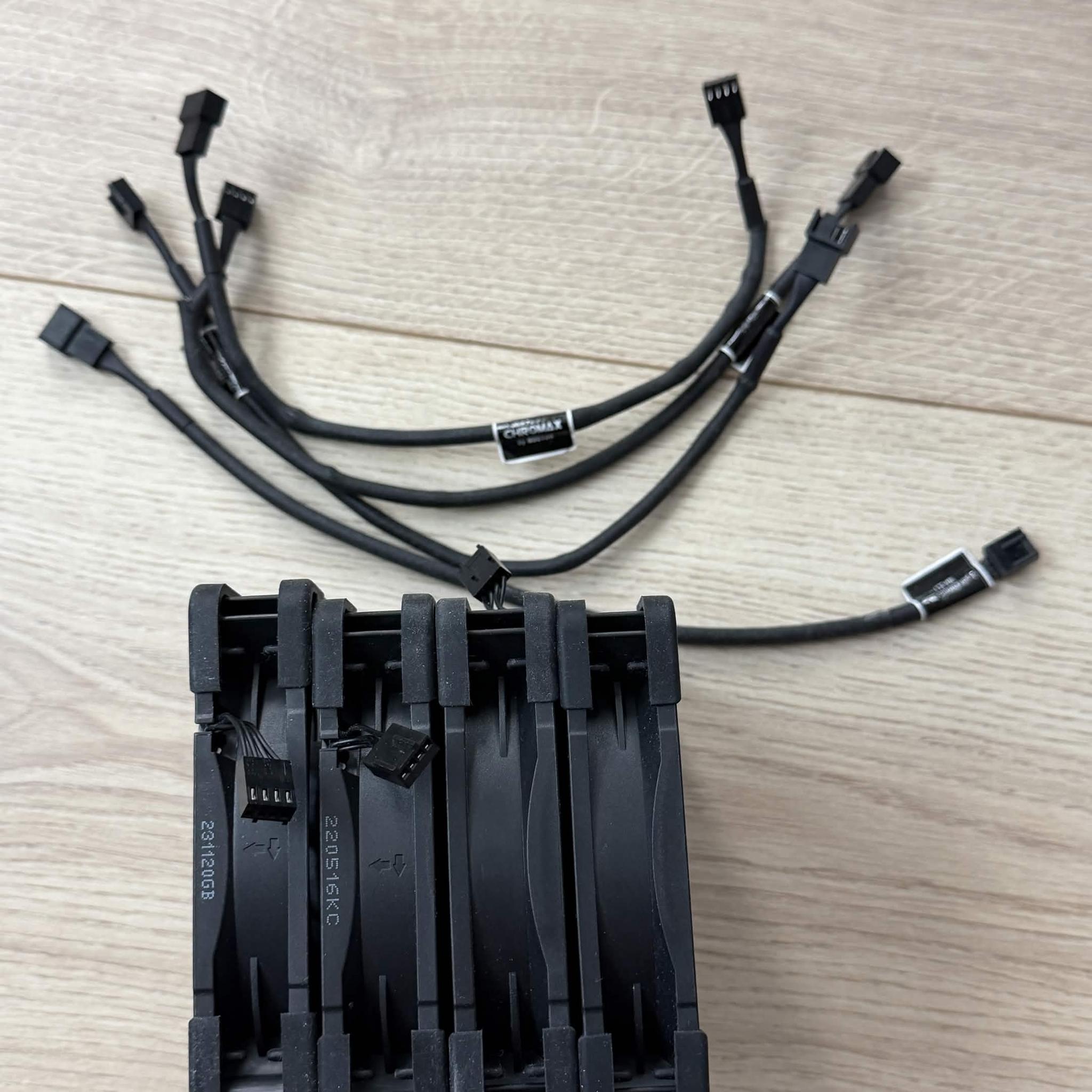 4x FANS NOCTUA NF-A12x25 PWM CHROMAX Fans G1