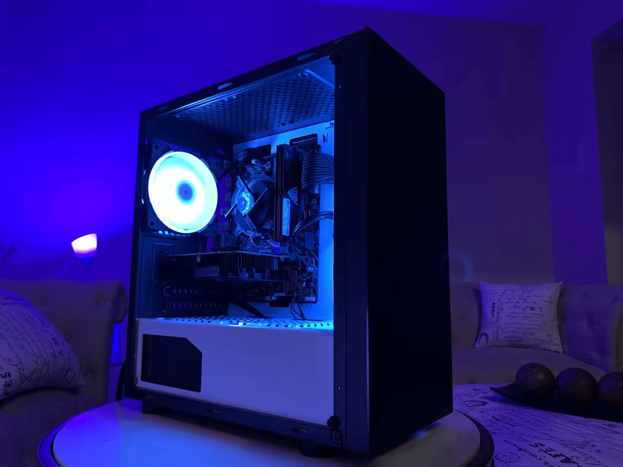 Pogoflashus || 8100/1050Ti Build
