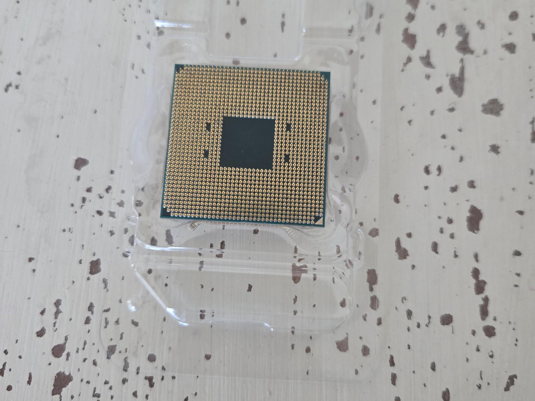 2300X Ryzen 3