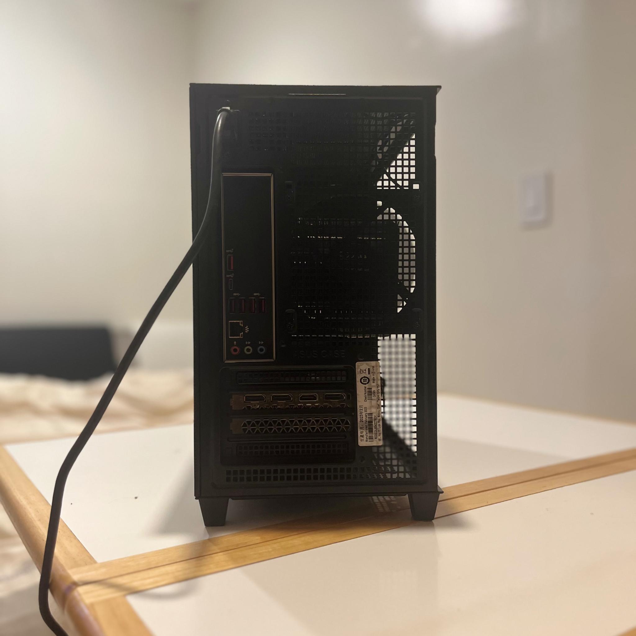 RTX 2060 | Intel i7 8700 | 24 GB RAM | Shadow Lurker ⚫️👀 Gaming PC