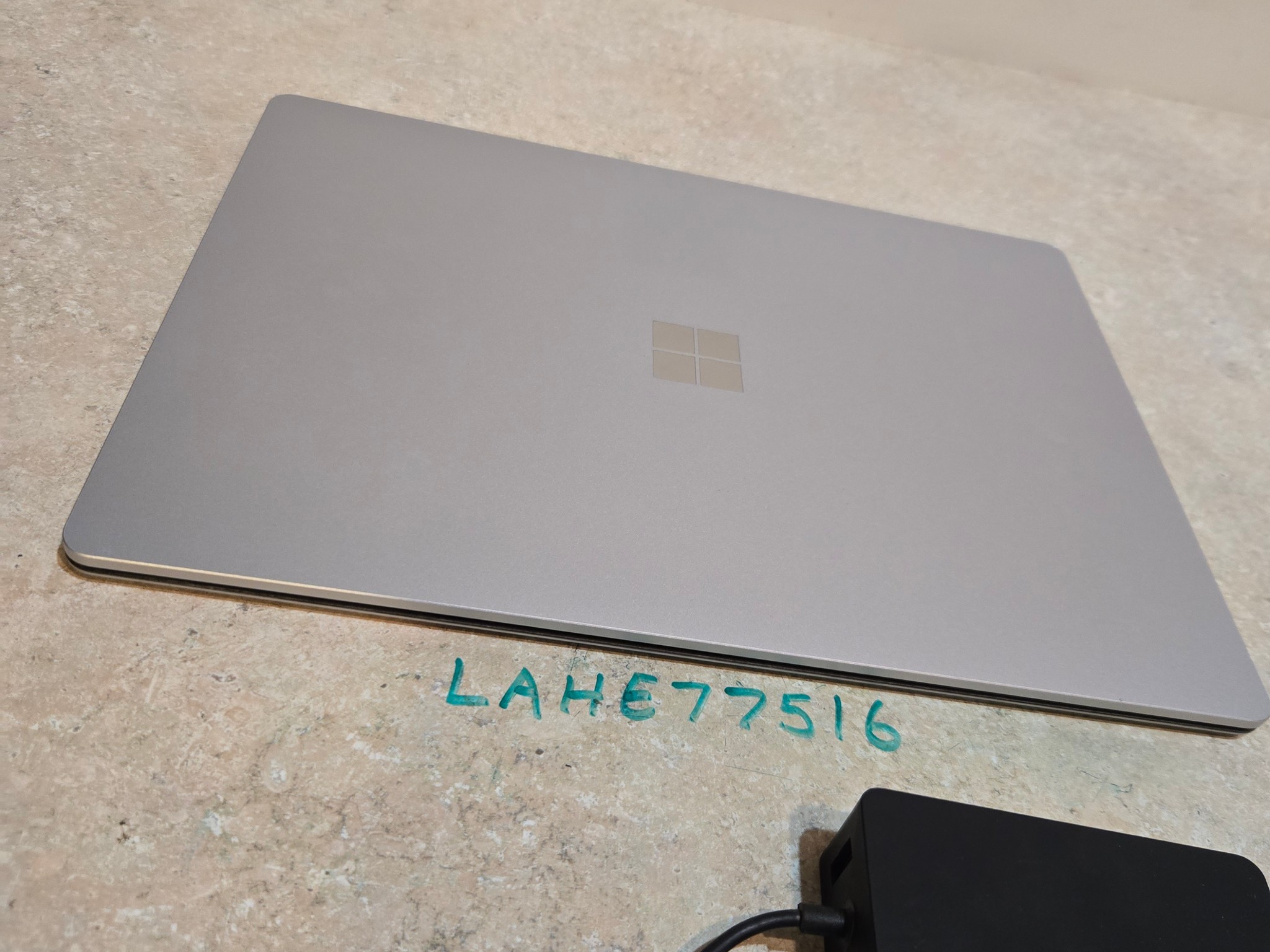 Microsoft Surface Laptop 4 - 256Gb SSD - Ryzen 5 - 13.5" 2k Touch Display - Model 1958
