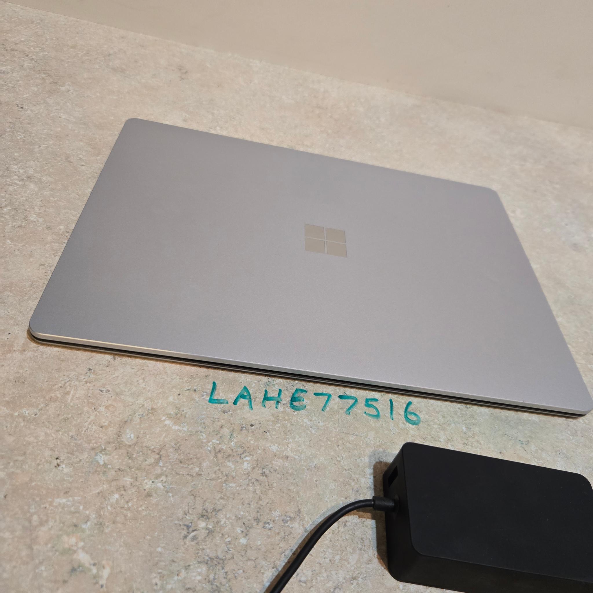 Microsoft Surface Laptop 4 - 256Gb SSD - Ryzen 5 - 13.5" 2k Touch Display - Model 1958