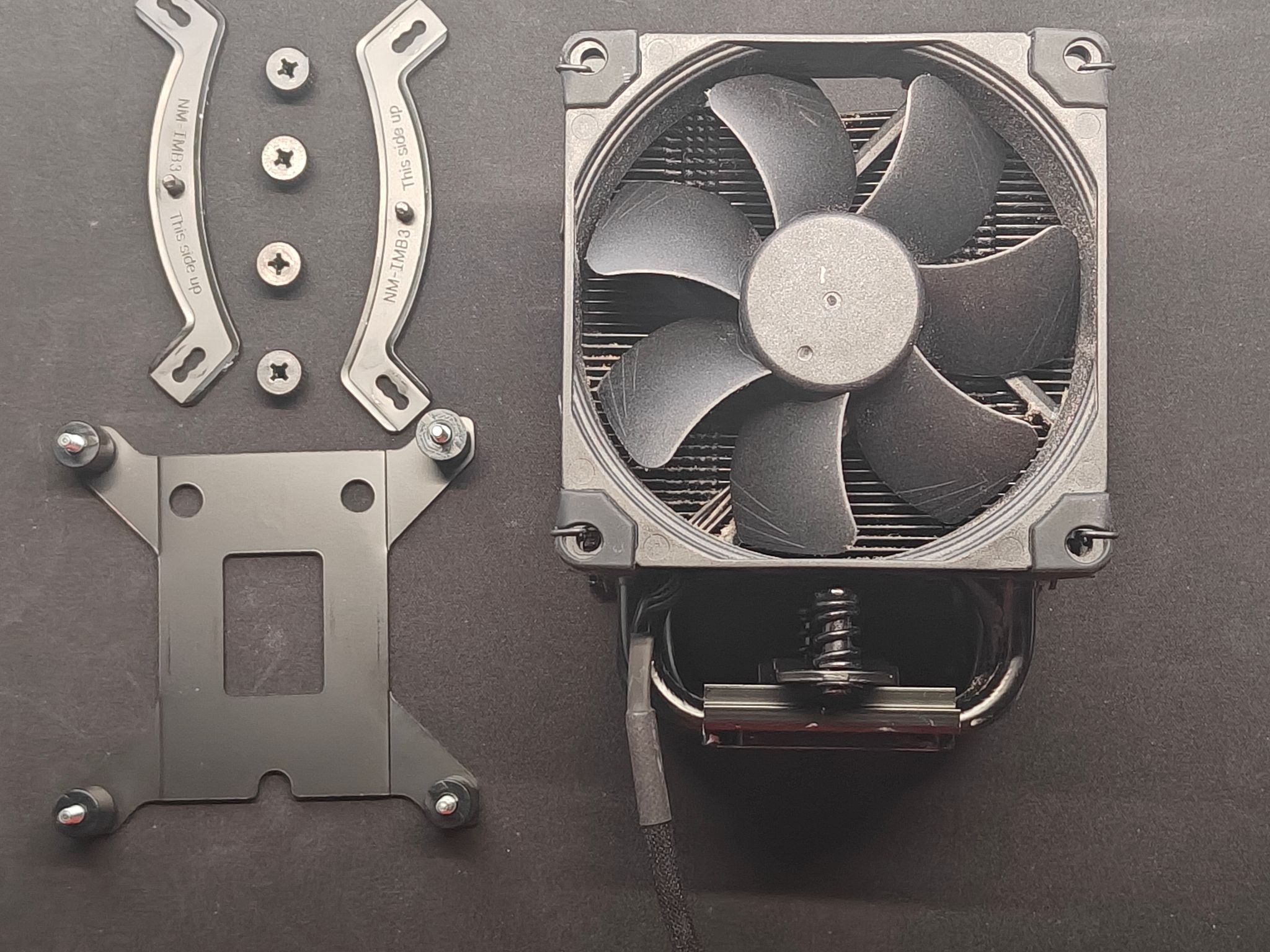 Noctua NH-U9S Chromax Black 92mm Single-Tower CPU Cooler LGA1200