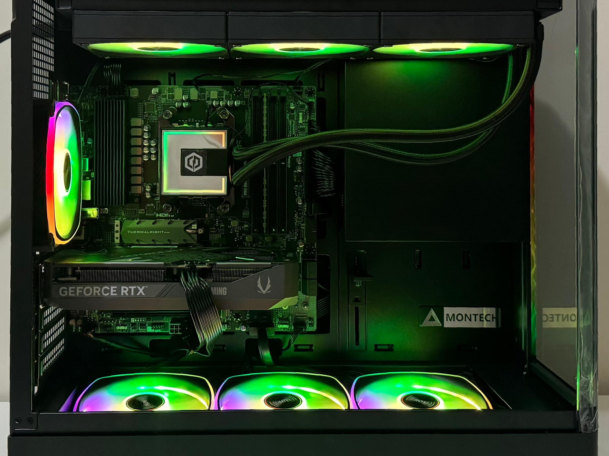 AMD X3D Ryzen 7 7700X3D 32GB DDR5 RAM GeForce RTX 5060 Ti 1TB Gen5 NVMe SSD 850W Gold Gaming PC