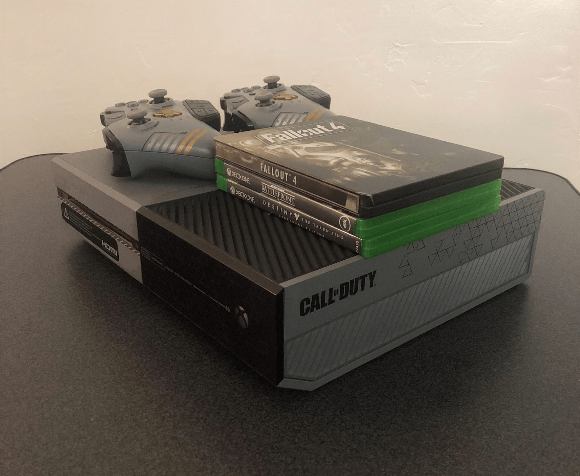 Xbox One Call of Duty: Advanced Warfare Limited Edition 1TB
