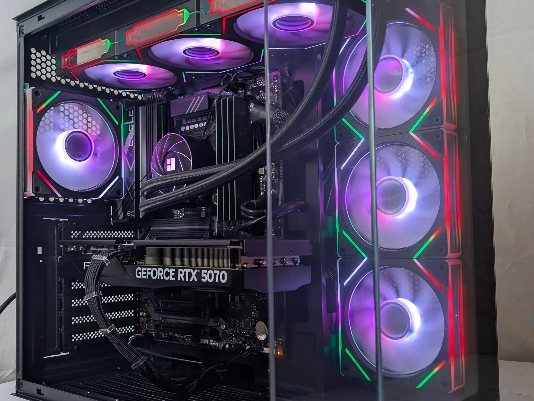 RTX 5070 | I7 12700 | 64GB DDR5 | Z790 motherboard | 360mm AIO | Windows 11 home