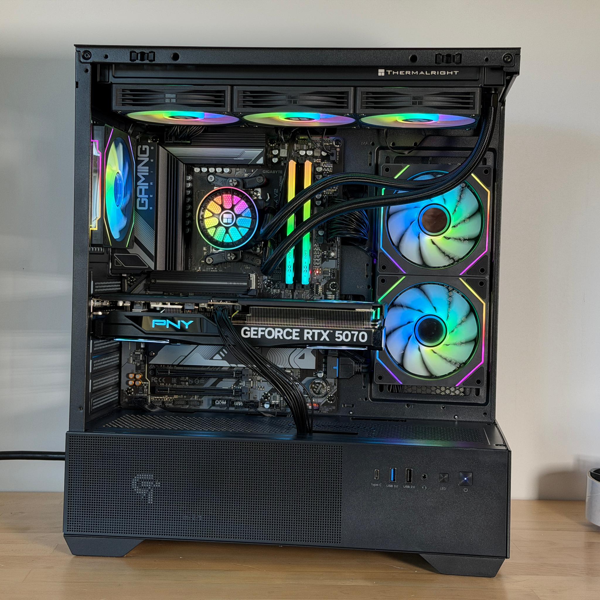 RTX 5070 Ryzen 5 7600x Gaming PC