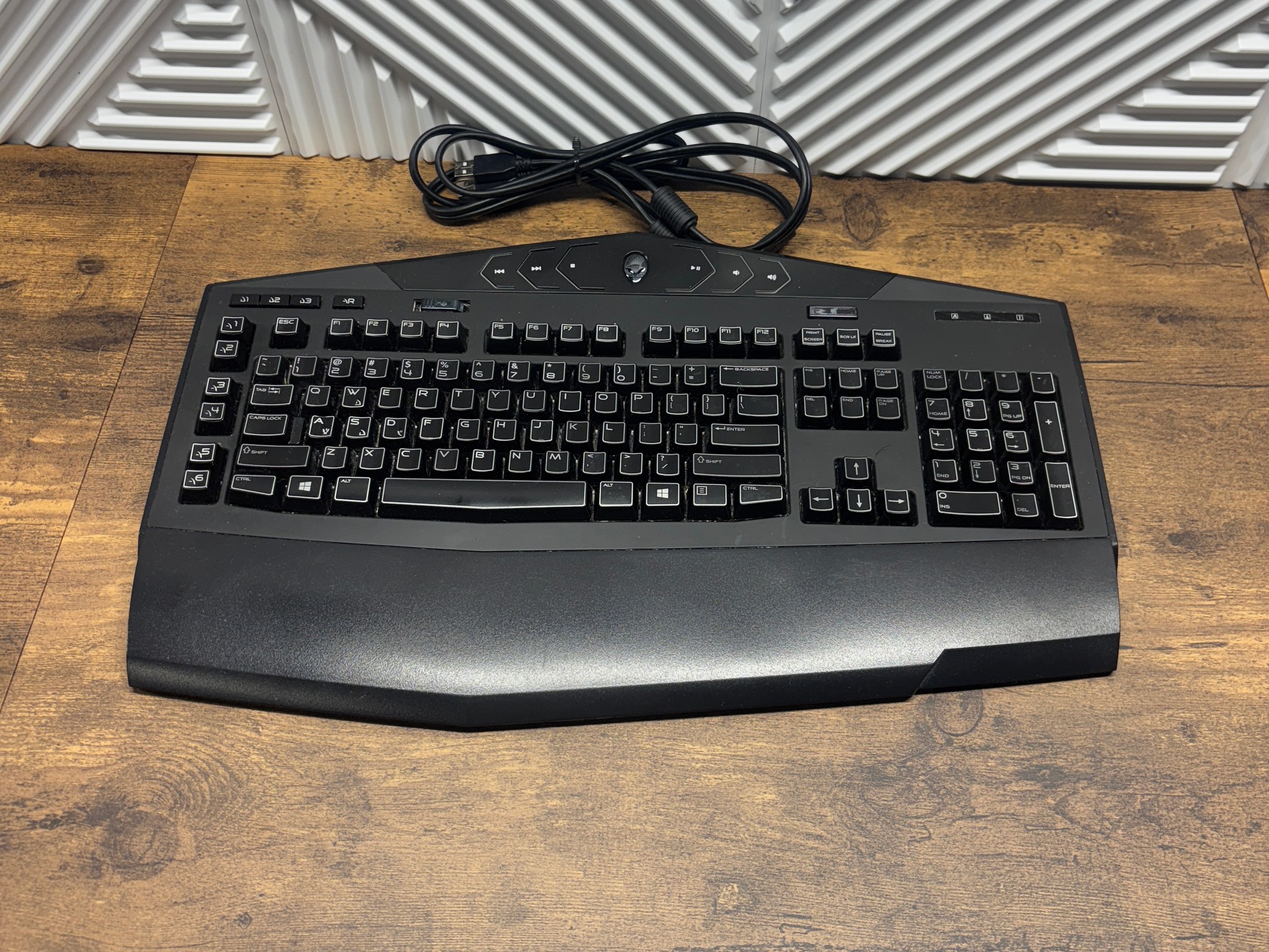 Alienware KG900 Wired Gaming Keyboard
