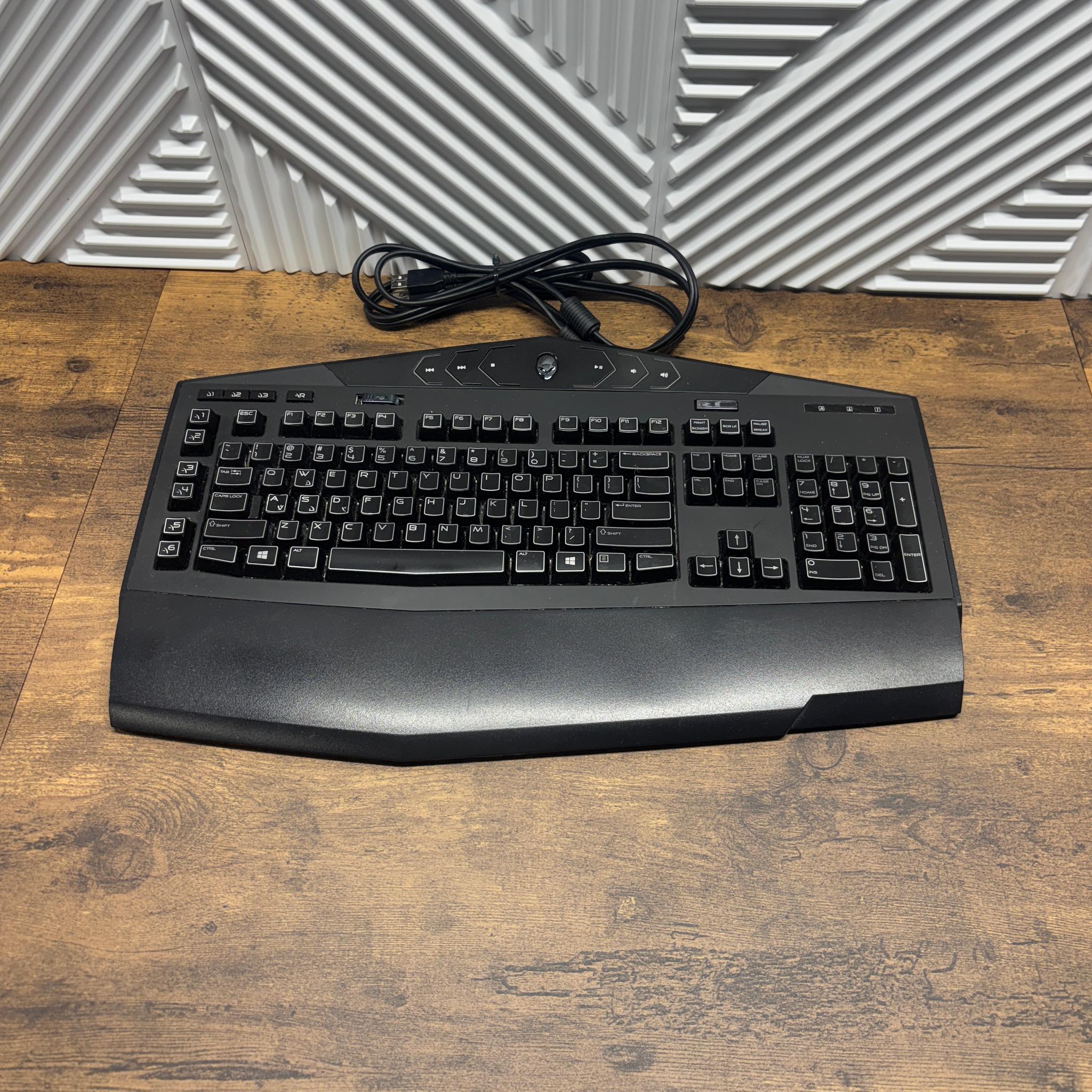 Alienware KG900 Wired Gaming Keyboard
