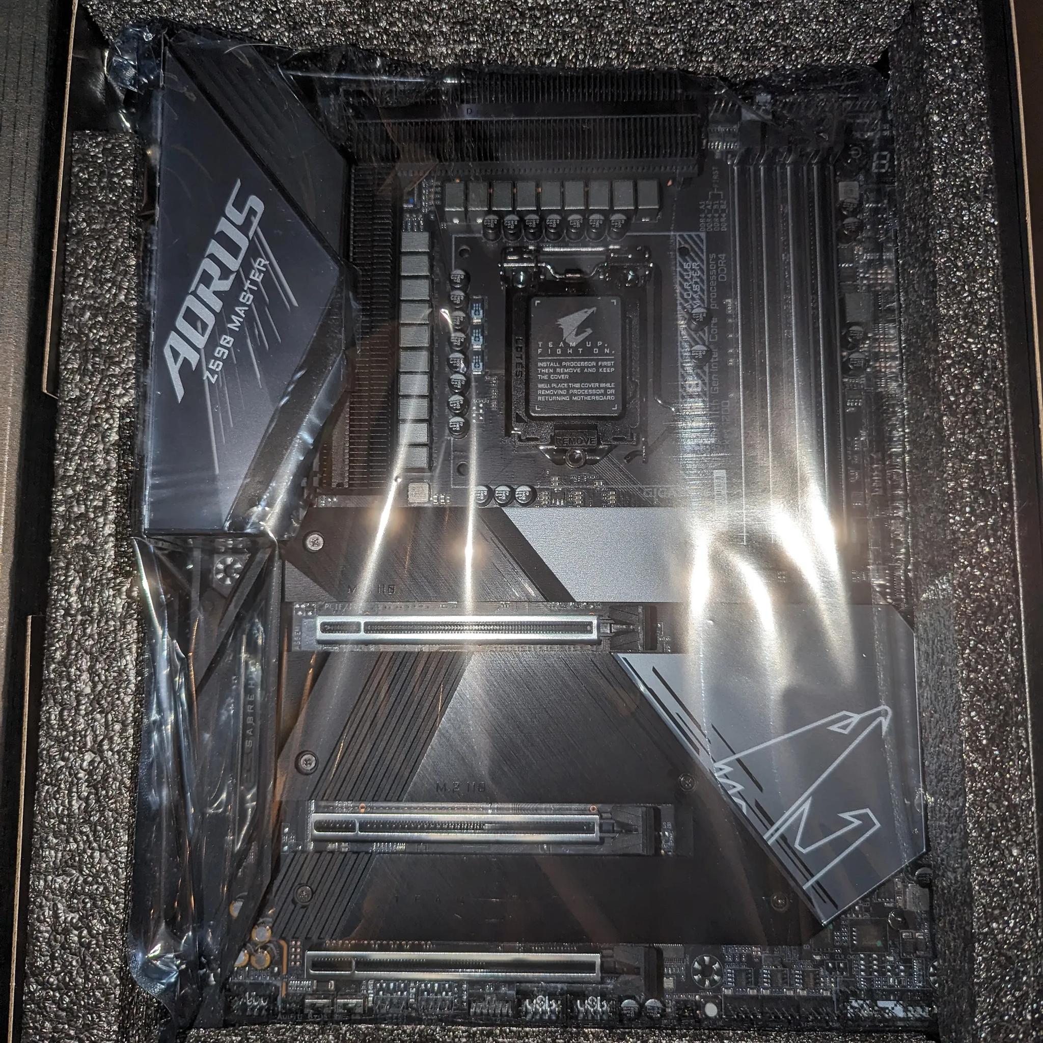 Gigabyte Z590 Aorus Master LGA 1200 Intel ATX Motherboard w/ Triple M.2 Slots, 10GbE LAN, Wi-Fi 6E