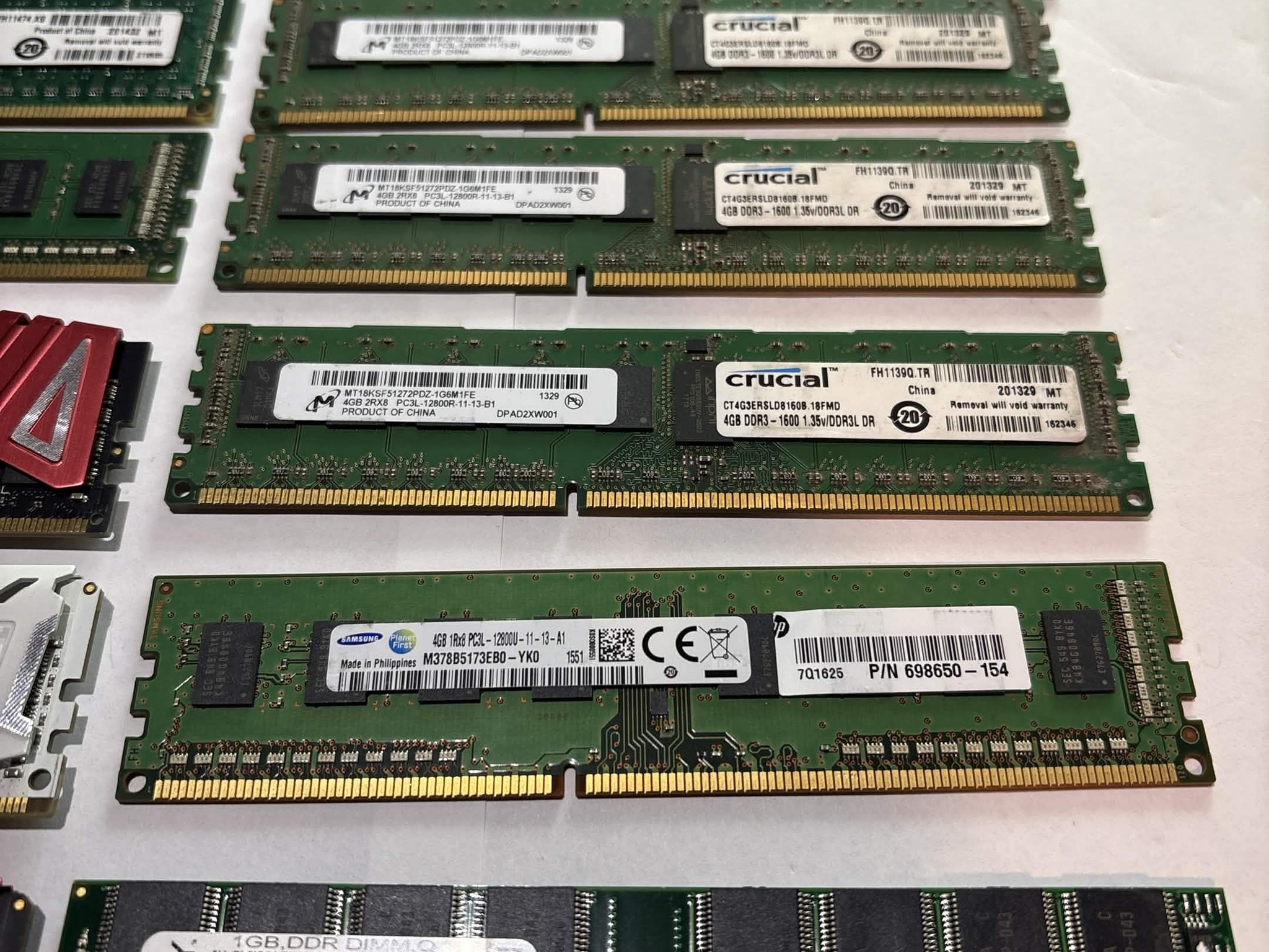 Mixed DDR3 DDR4 RAM Lot Crucial Ballistix XPG Tested Working Bundle (NM)