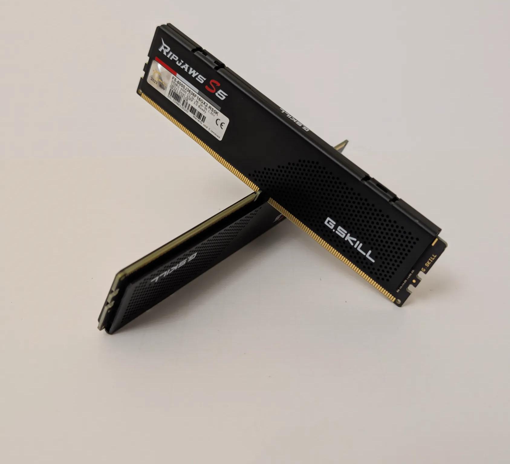 G.SKILL RIPJAWS S5 32GB DDR5 6000MT/S (2x16GB)