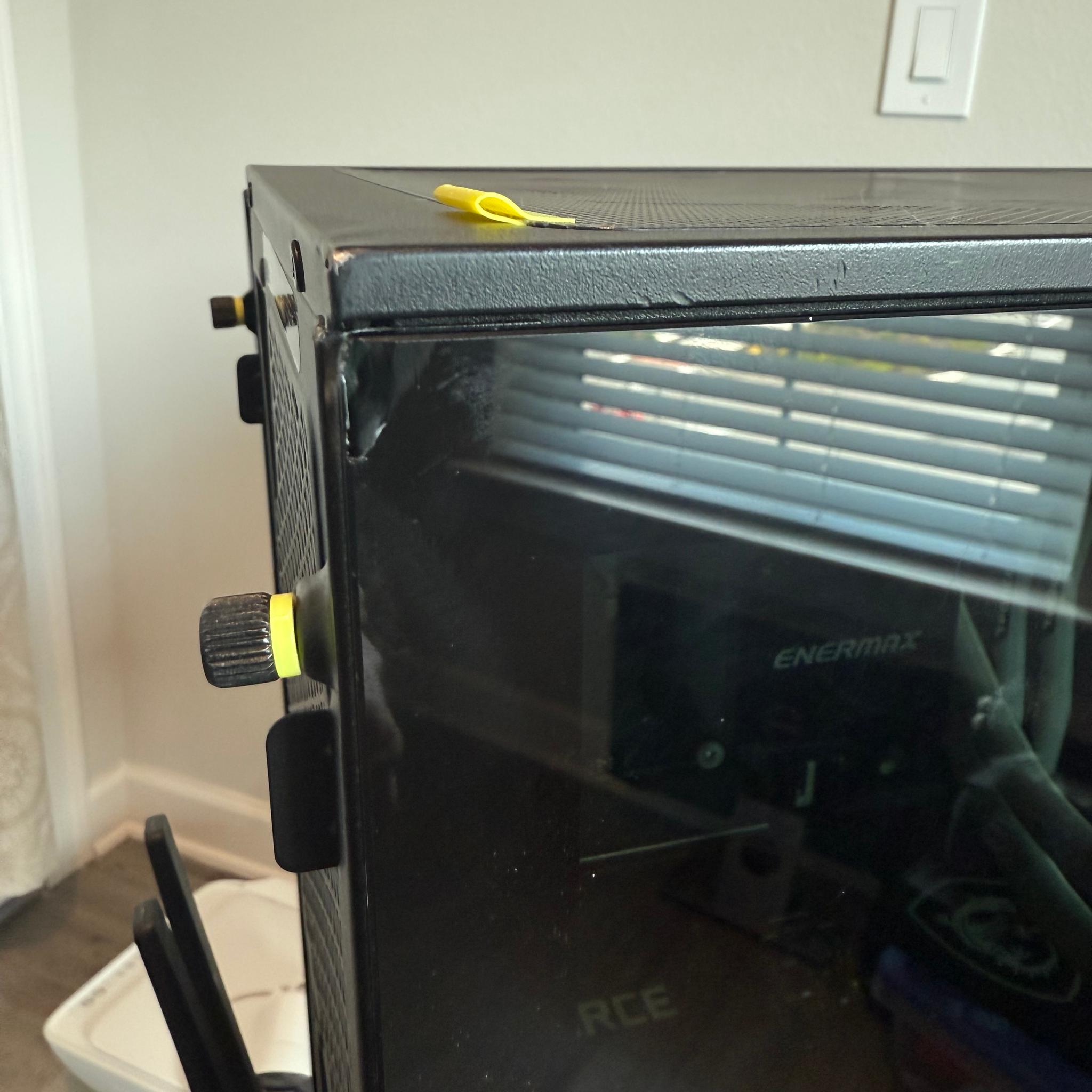 Corsair 4000D - Ryzen 7 5700X 8-Core, RTX 3070, 48GB DDR4, 1TB M.2 NVMe
