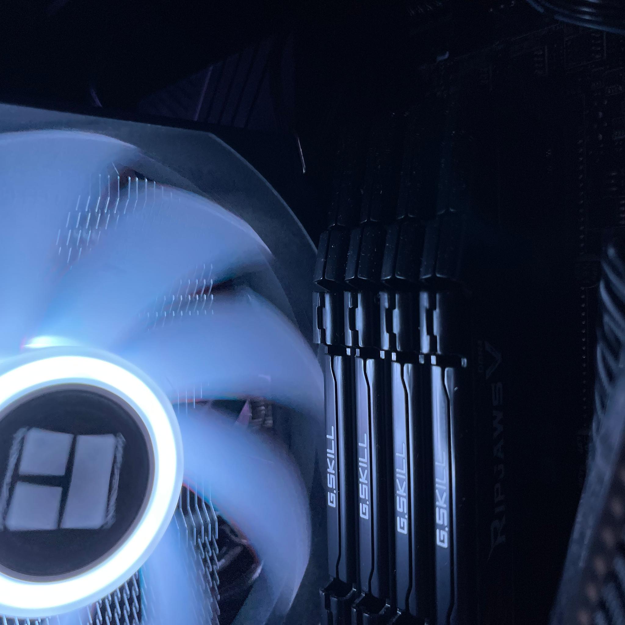 FLASH SALE |🖤🤍1440p PC | RTX 3080 | 12600KF | 32GB | 1TB M.2 | Windows 11 Home |🤍🖤