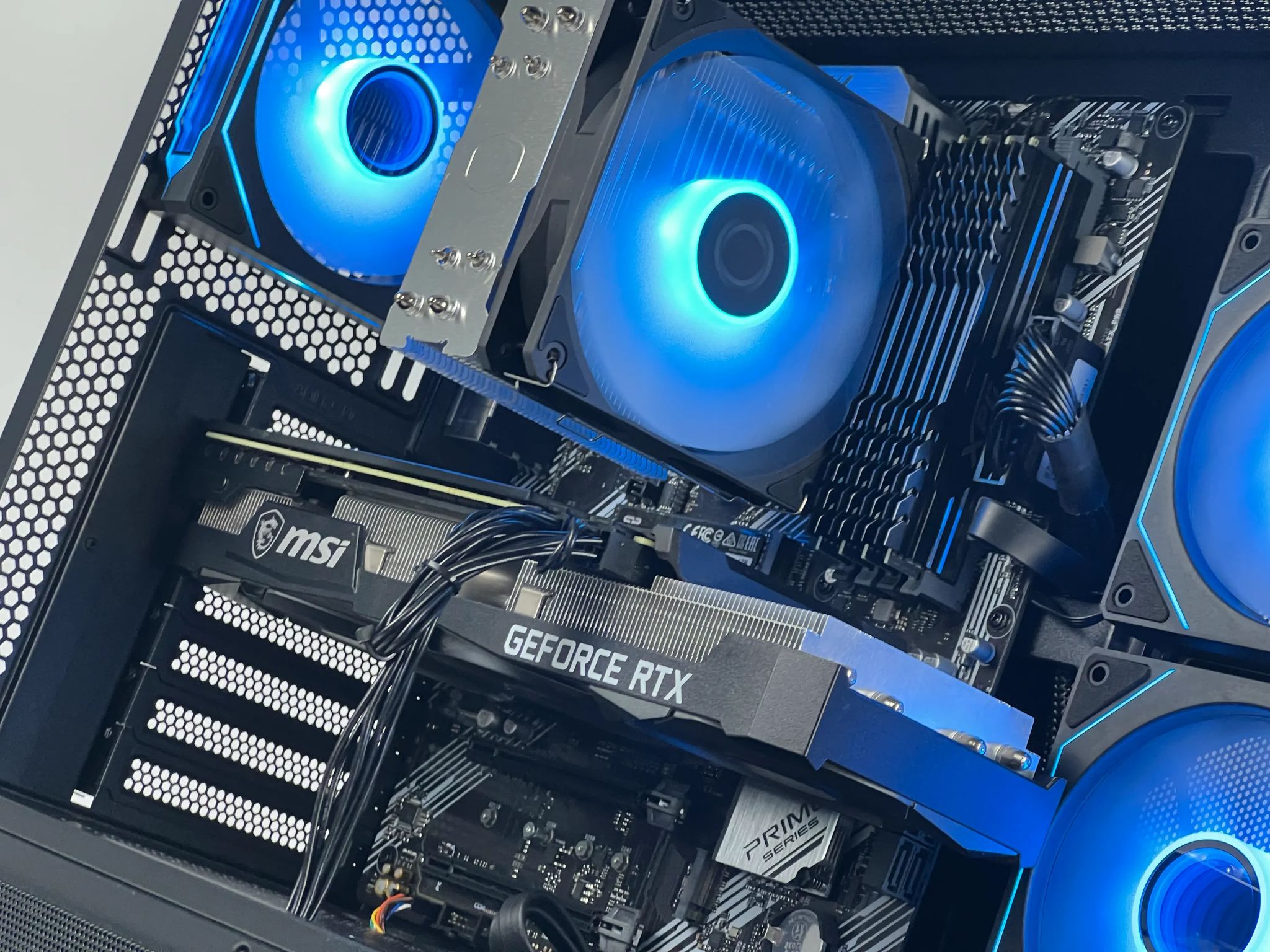 Clean Black Gaming PC | RTX 3070 | Ryzen 5 5600 | 1TB SSD | 32GB RAM