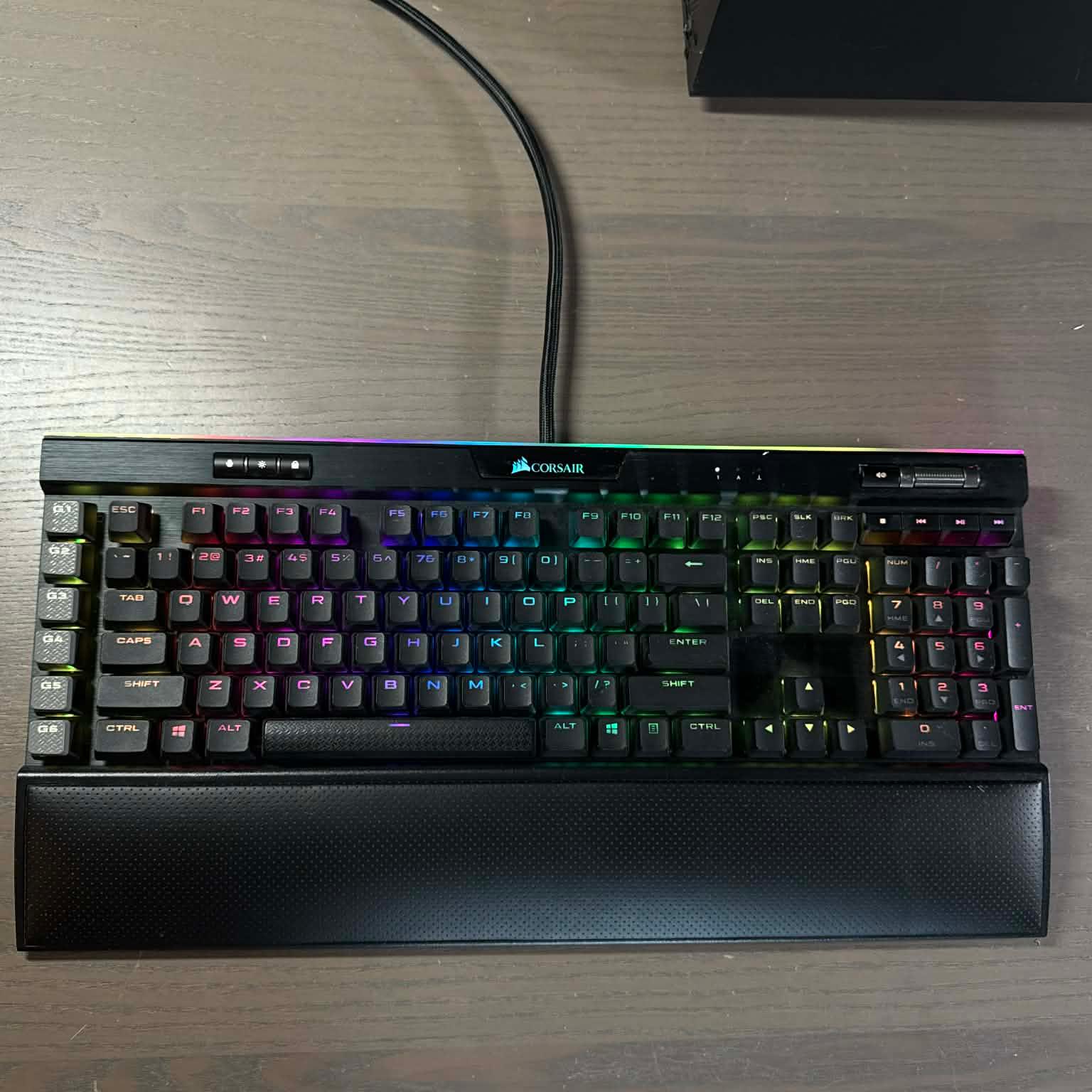 Corsair CH-9127414-NA K95 RGB Platinum XT Wired Mechanical Gaming Keyboard