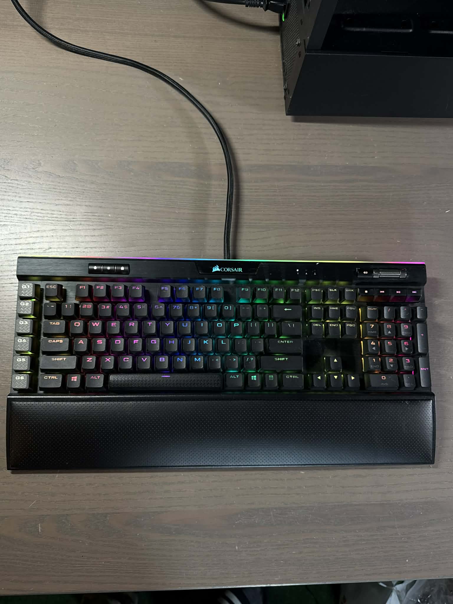 Corsair CH-9127414-NA K95 RGB Platinum XT Wired Mechanical Gaming Keyboard