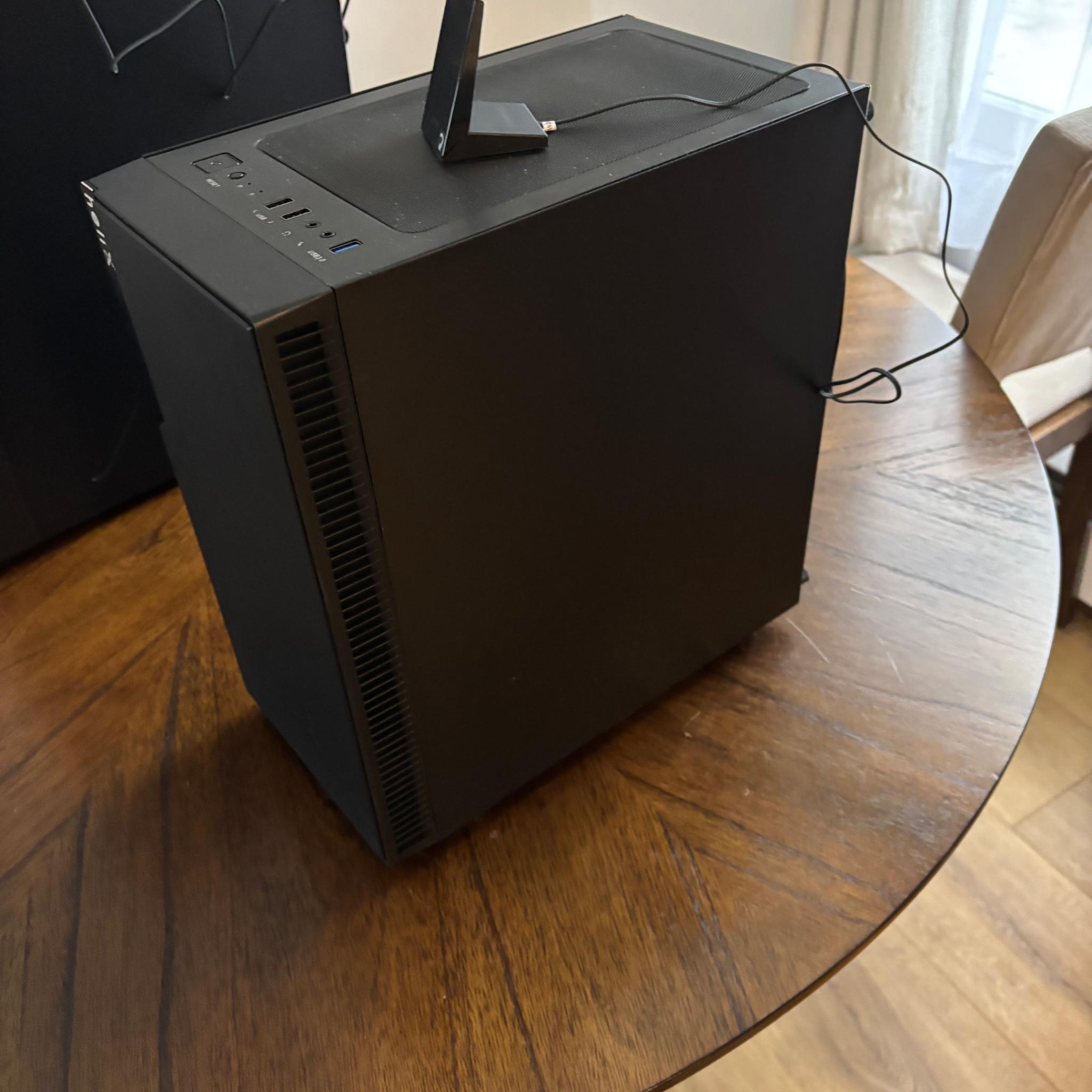 AMD Gaming PC - Ryzen 5 3600 16gb 1 TB NVMe 1650 Super Win 11 WIFI