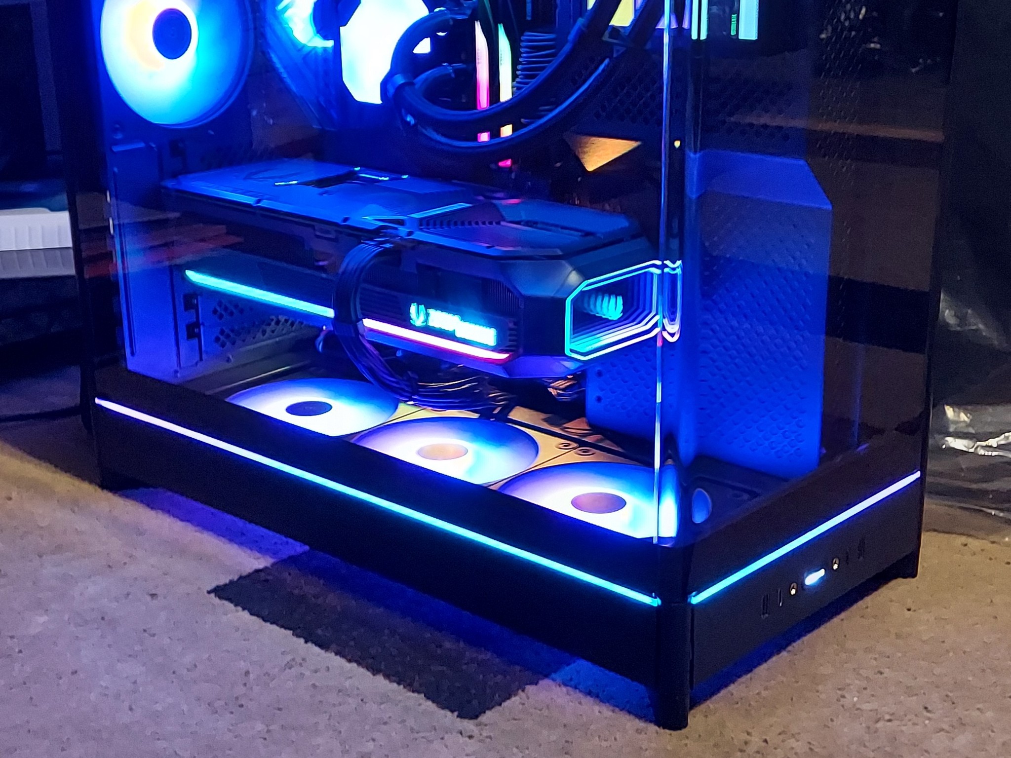 9800X3D/RTX 5080 Dream Machine