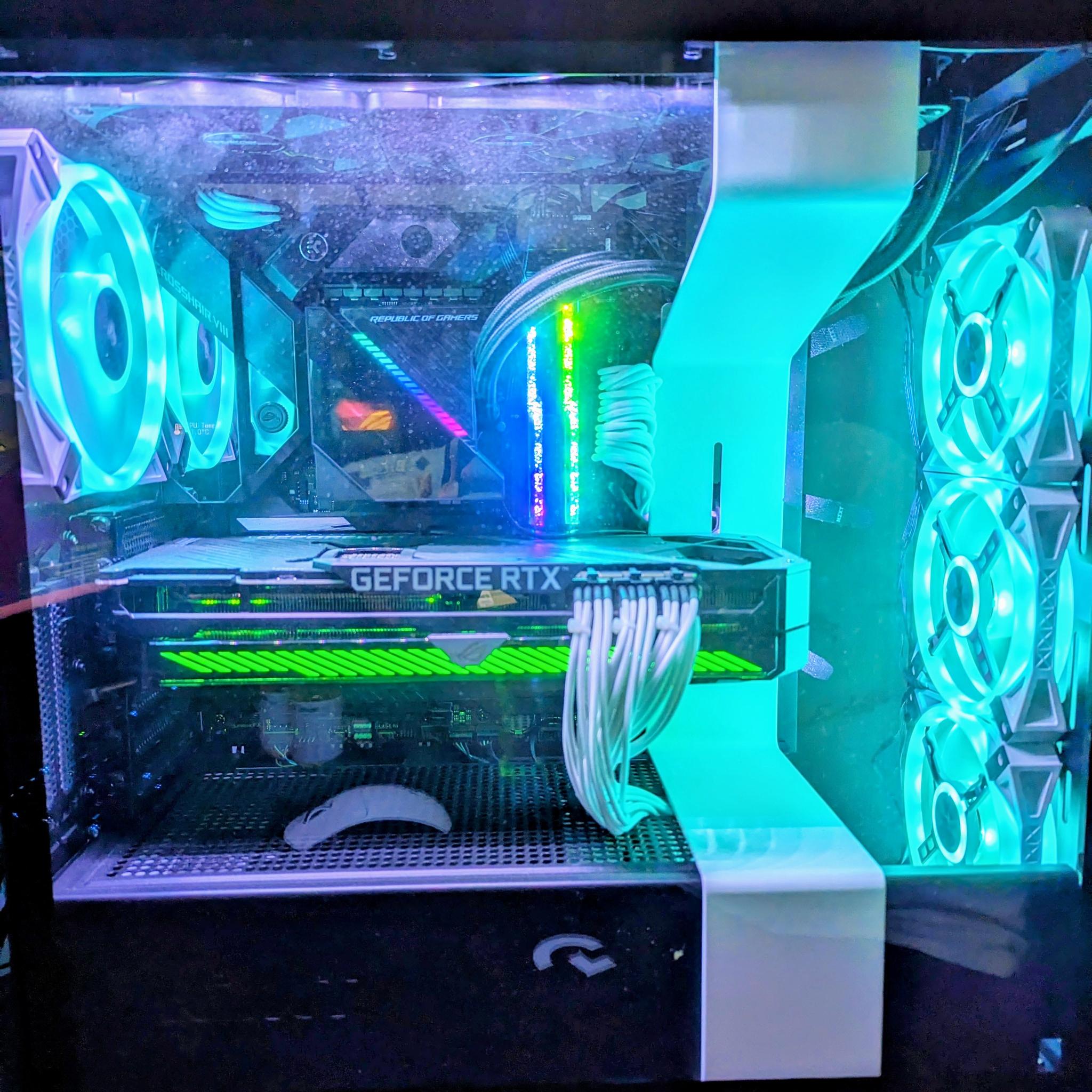 Ultimate ROG Enthusiast Build | Ryzen 9 5950X | ROG STRIX RTX 3090 24GB | 64GB Trident Z Royal
