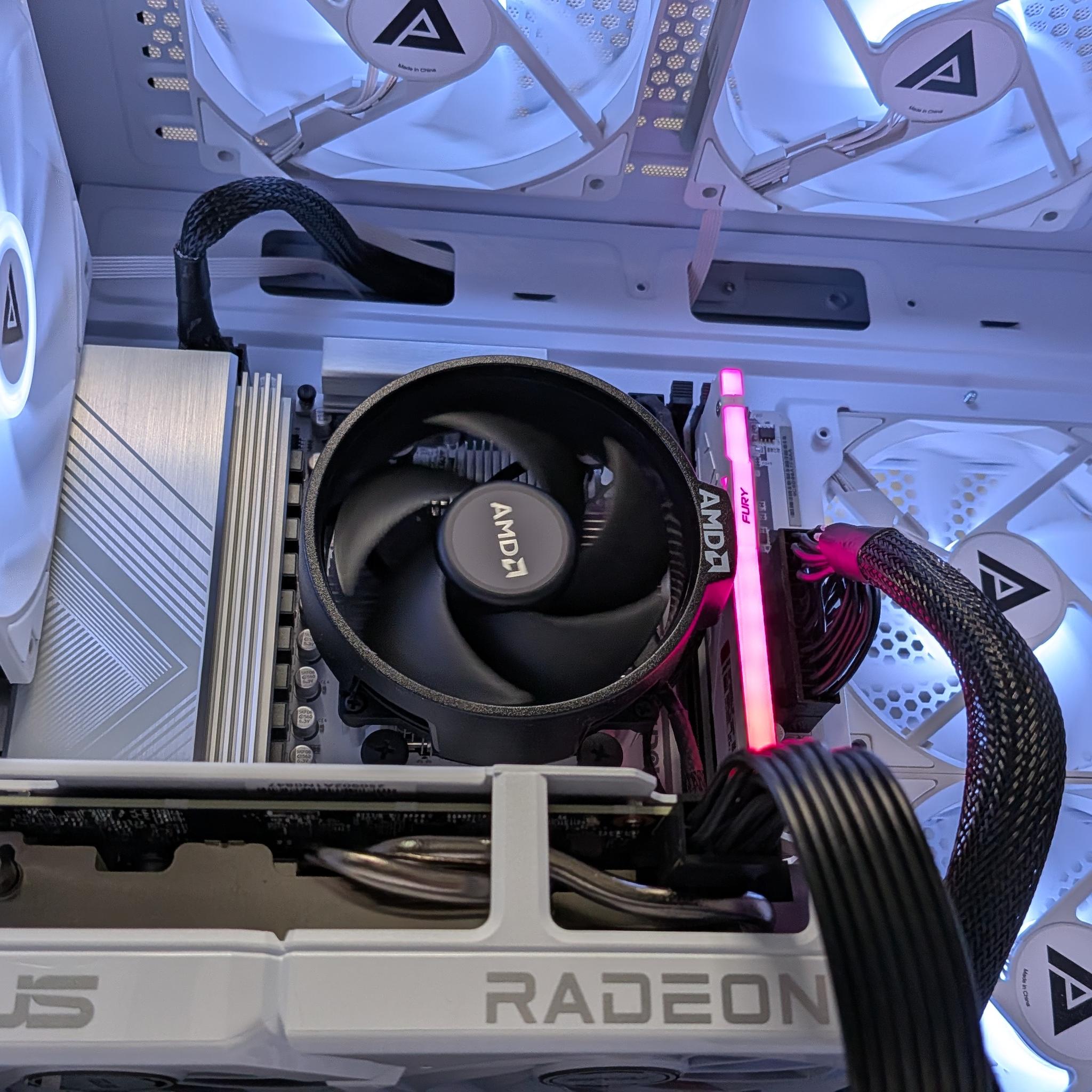 New ALL AMD AM5 Custom Gaming PC Lunar White
