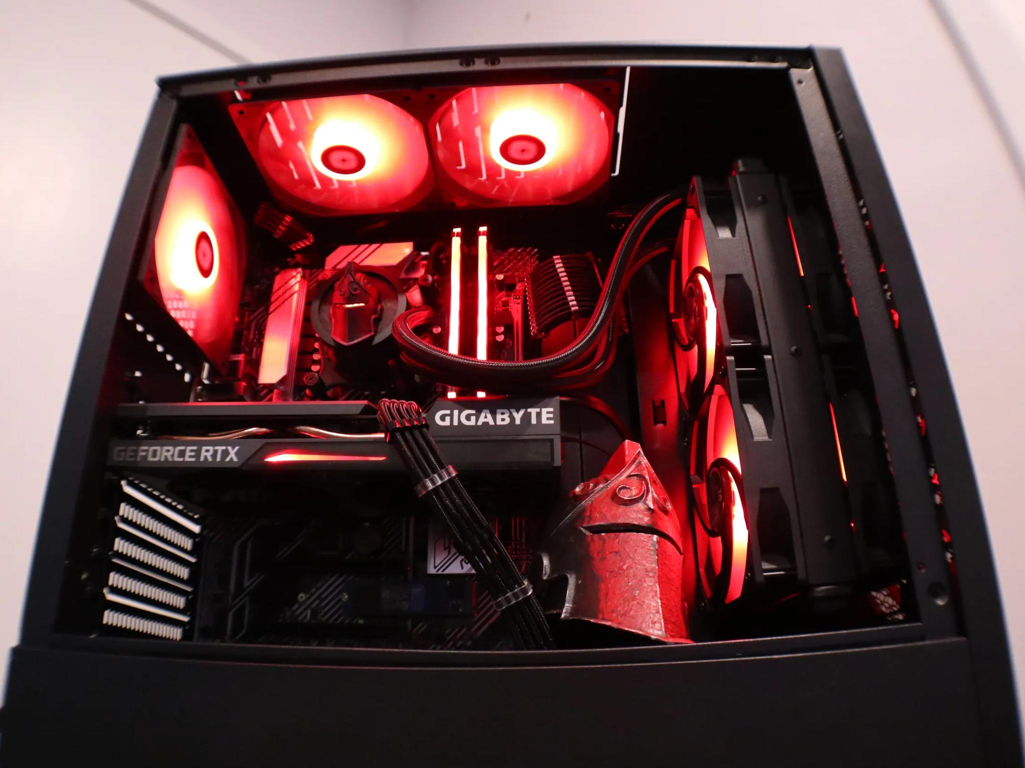 Red Knight Custom Gaming-PC RTX 3060 Ti/32GB Ram/i7 (Fortnite Themed Build) -Streamer Starter Pack!