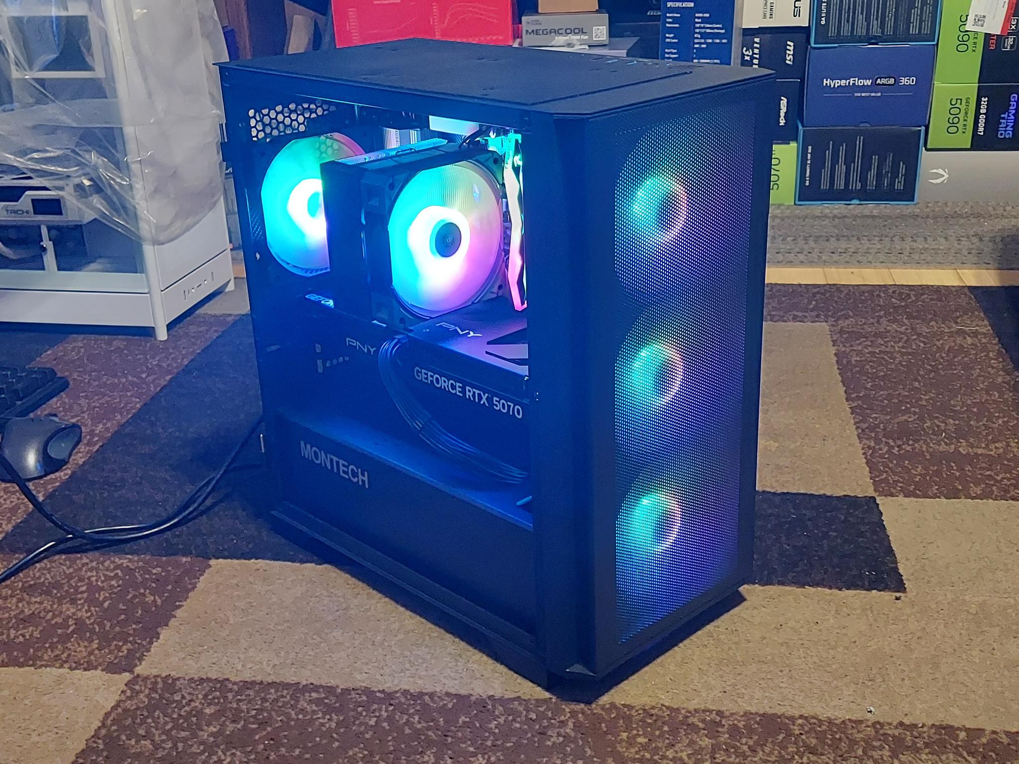 7600X/RTX 5070 Gaming PC