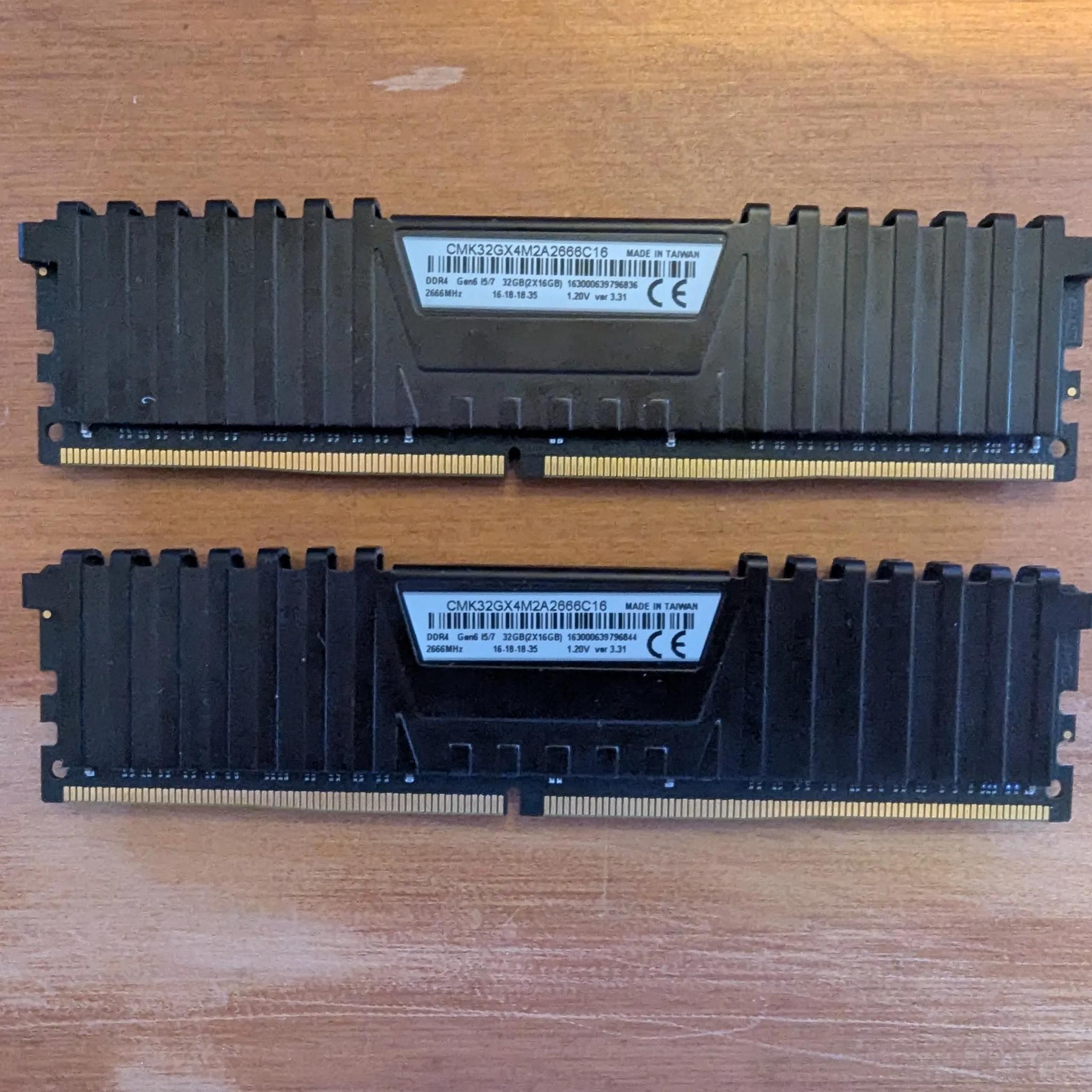 32GB DDR4 Corsair 2666MHz RAM