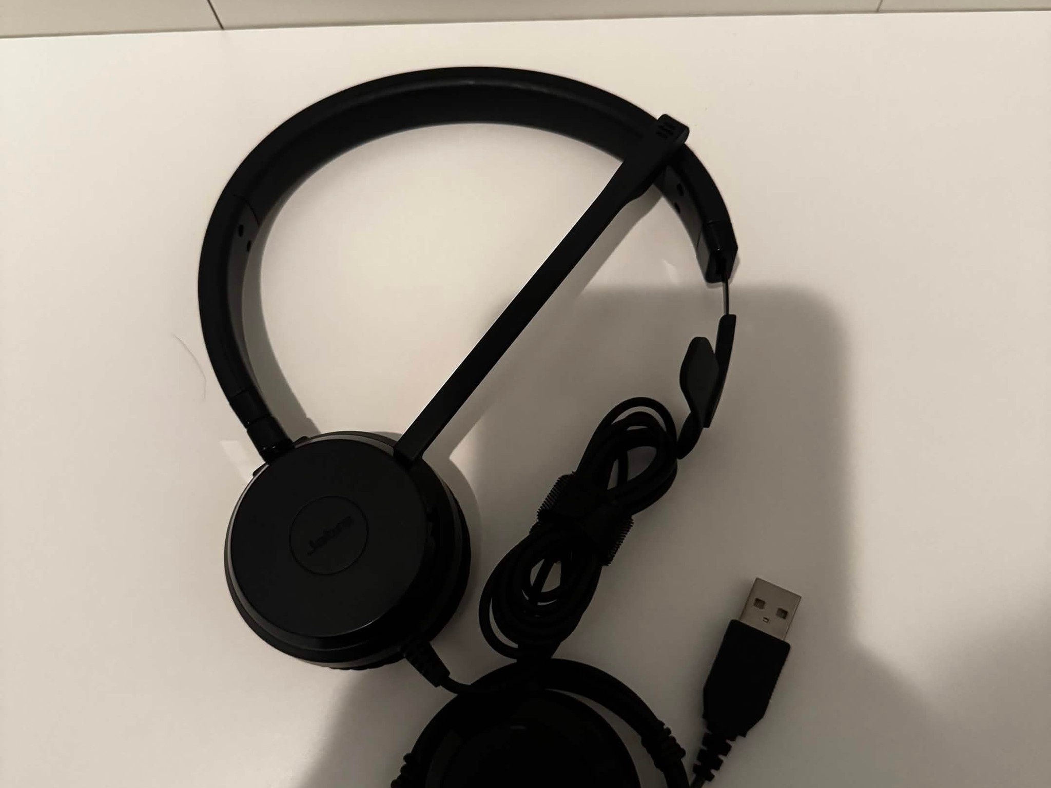 Jabra Evolve 20 SE USB-A Mono On-Ear Headset Boom Mic Noise Cancelling HSC016
