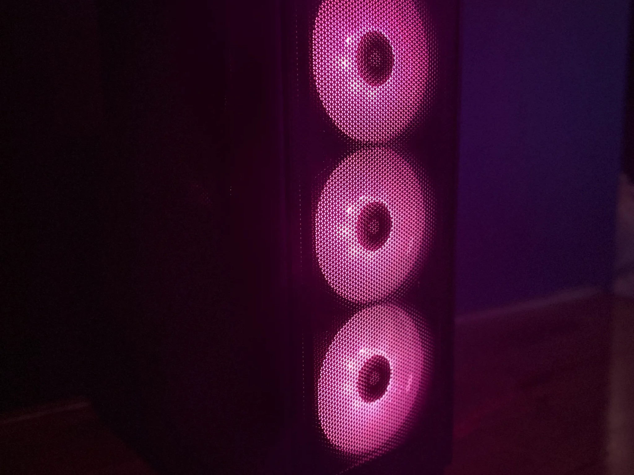 SFF Gaming PC |RTX 5080 | Ryzen 7 9800X3D | 96GB DDR5 RAM | 2TB SSD