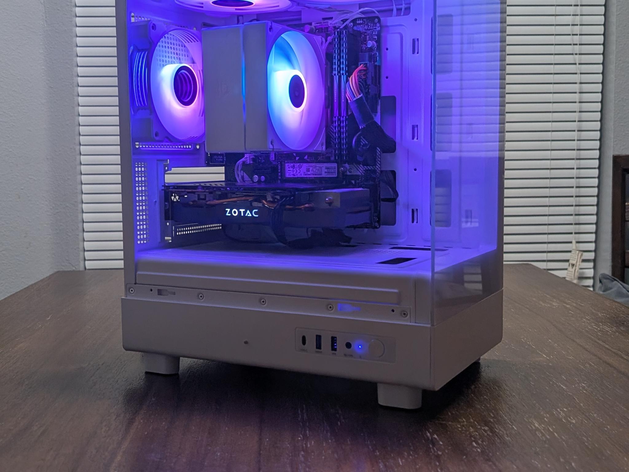 White GTX 1080 E-Sports Gaming PC