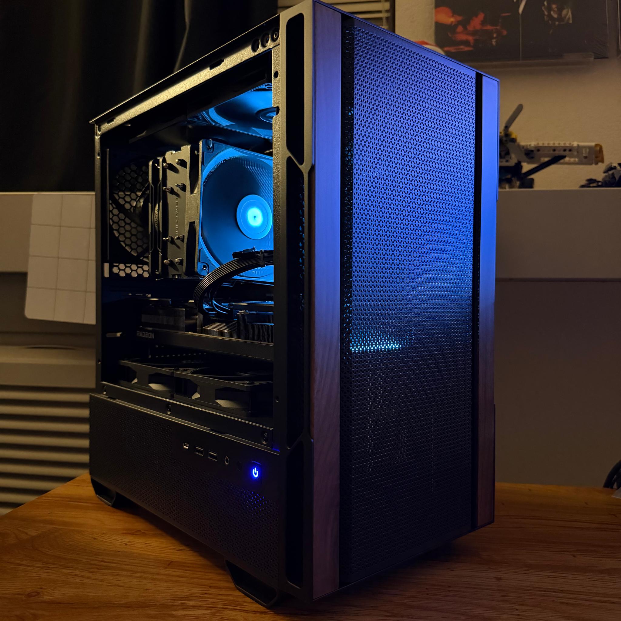 Ultimate AMD PC! 7600X3D + 9070XT 16GB + 2TB SSD + 32GB DDR5! | Free shipping!