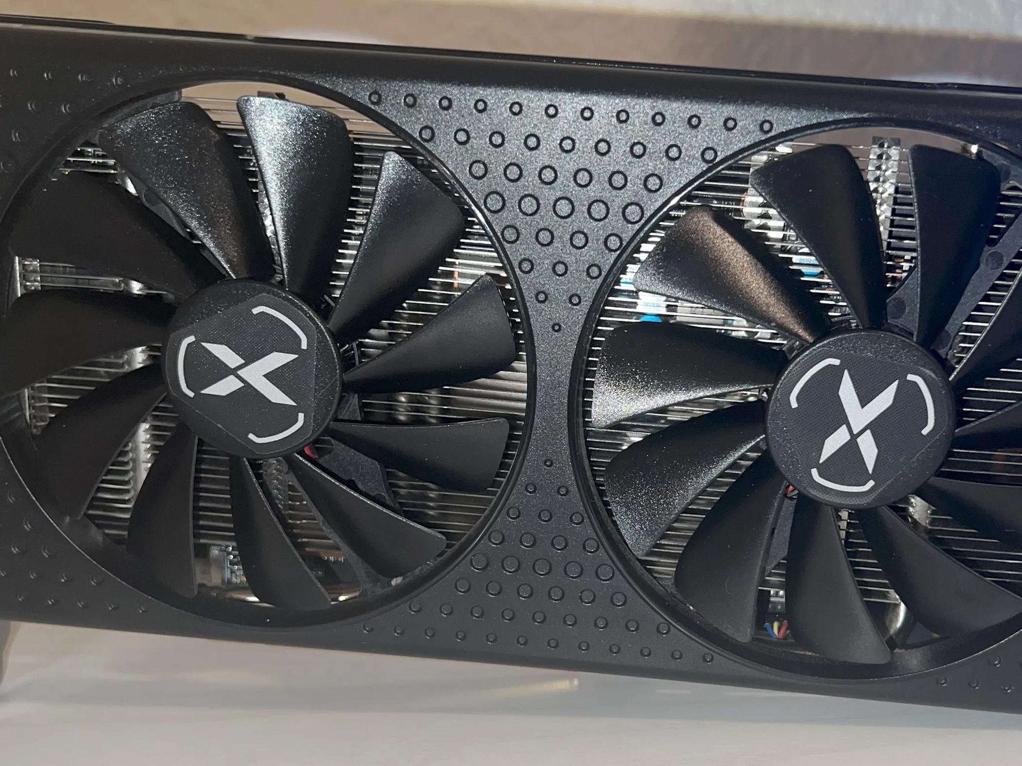 Radeon RX 7600 8GB (XFX SWFT 210)