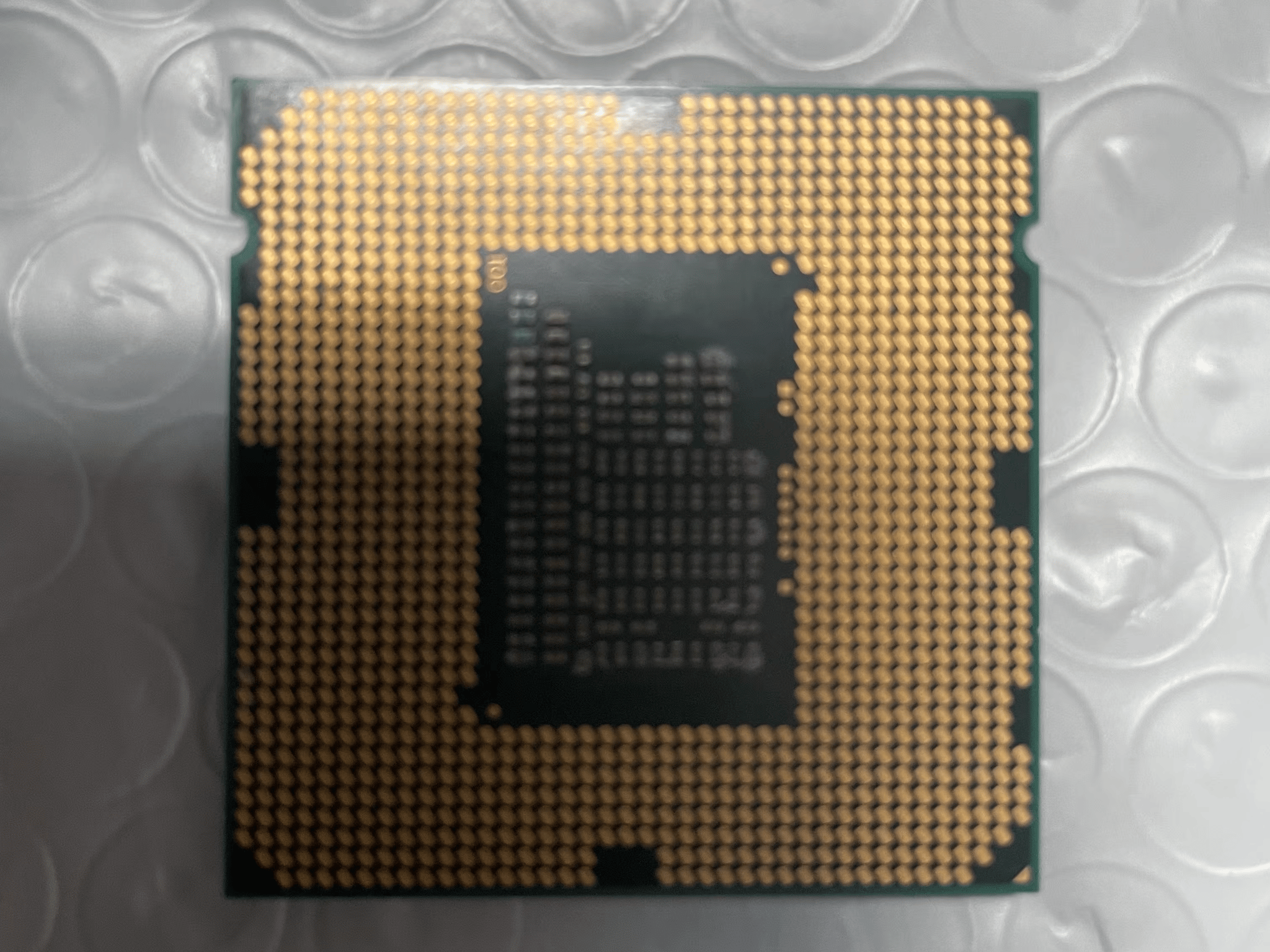 (HOUSE-CLEANING SALE) Intel Core i3-2130 (UNTESTED)