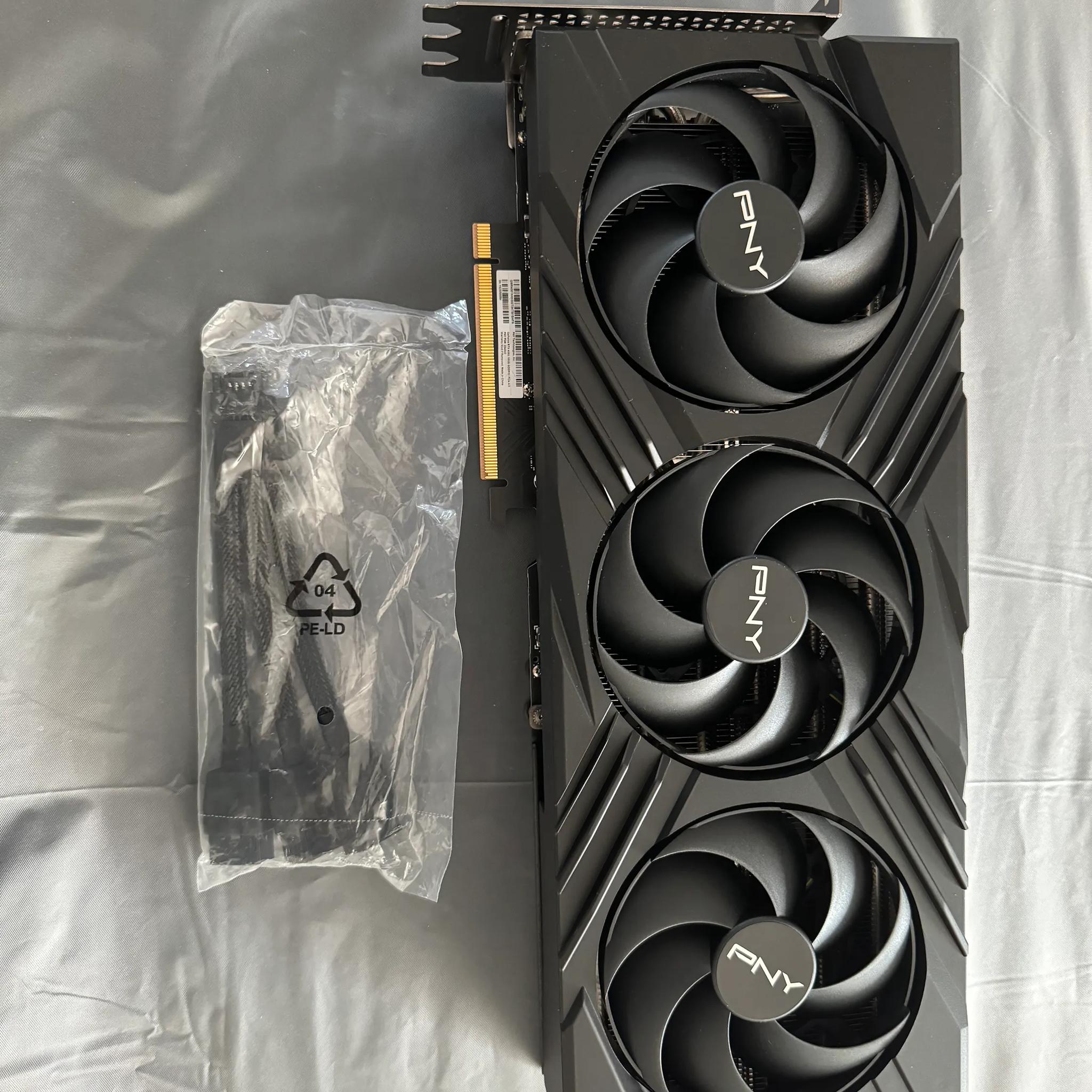 PNY GeForce RTX 4080 VERTO 3-Fan 16 GB GDDR6X PCIe 4.0 x16 Graphics card