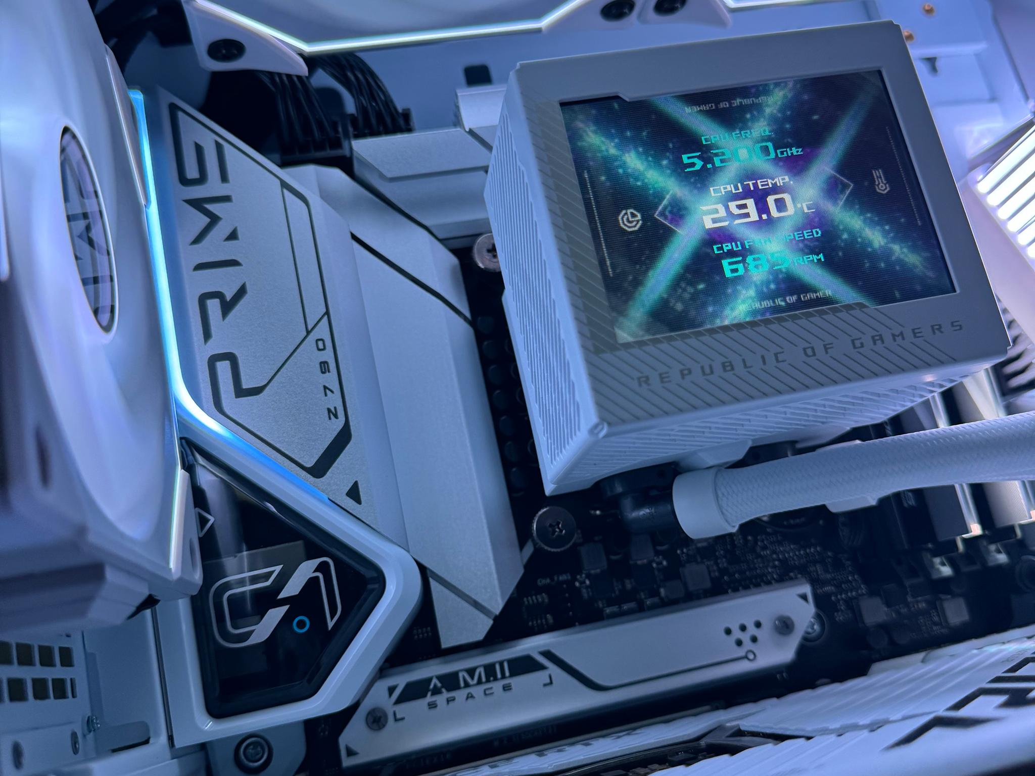 RTX 4090|❄️White Claw⛄️|i9 13900KS| 64GB DDR5 RAM| PRICE CUT FROM $3799 to $3399 WEEKEND SALE ONLY