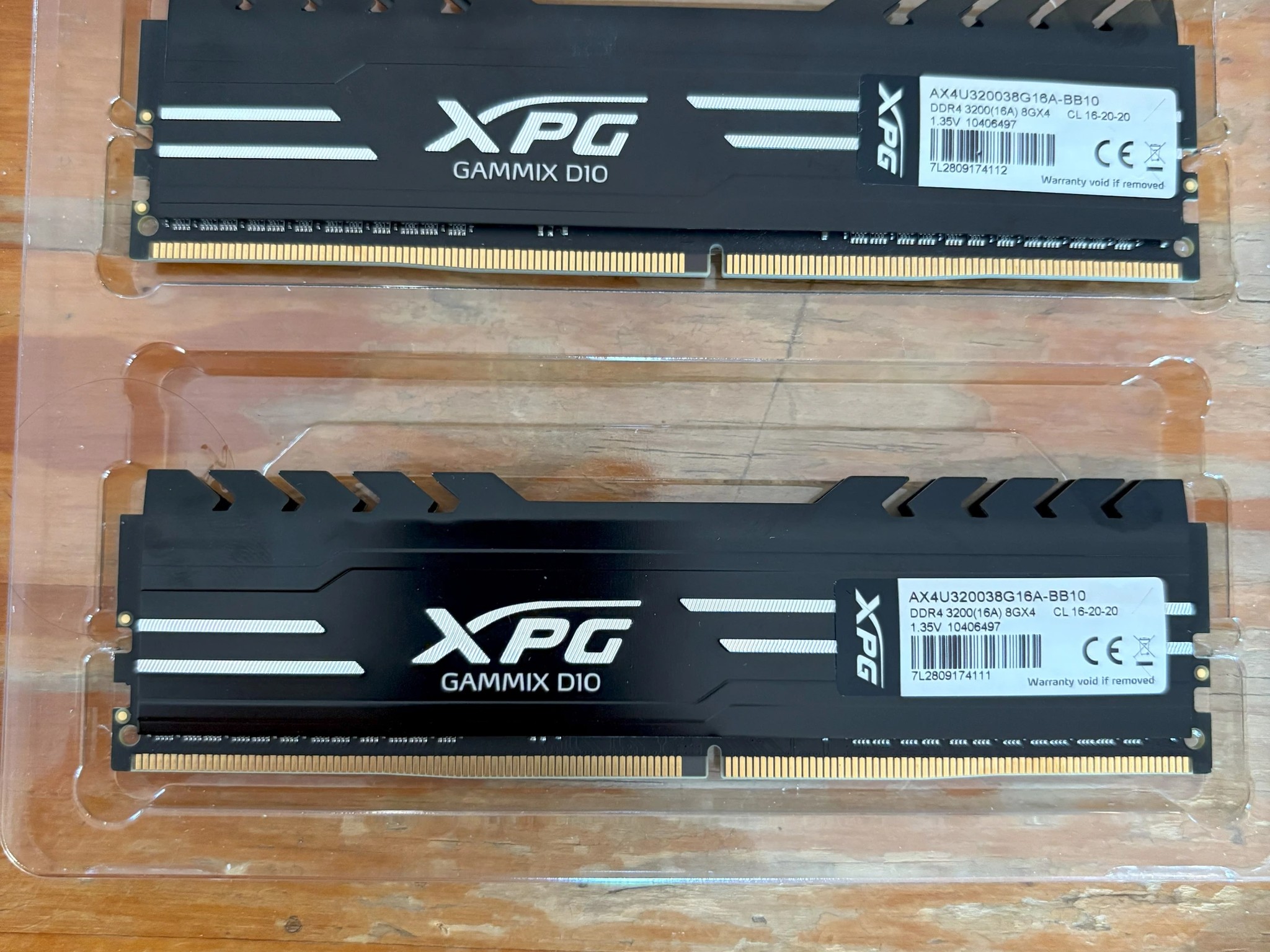 XPG DDR4 3200 16GB (2x8G) CL 16-20-20