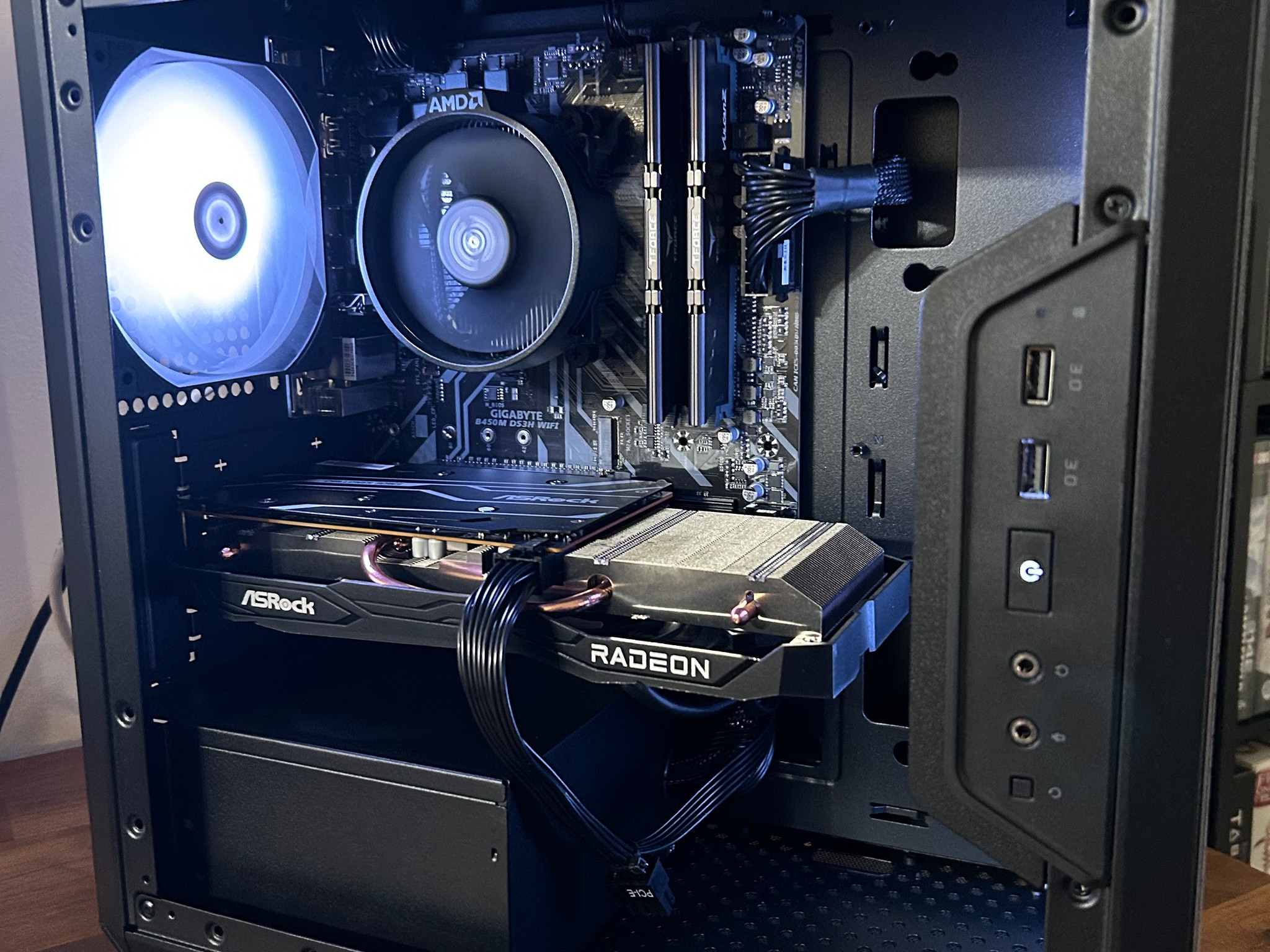**WEEKEND SALE** RX 6600 | Ryzen 5 4500 | 16GB DDR4 | WI-FI | The Entry Level Beast V34