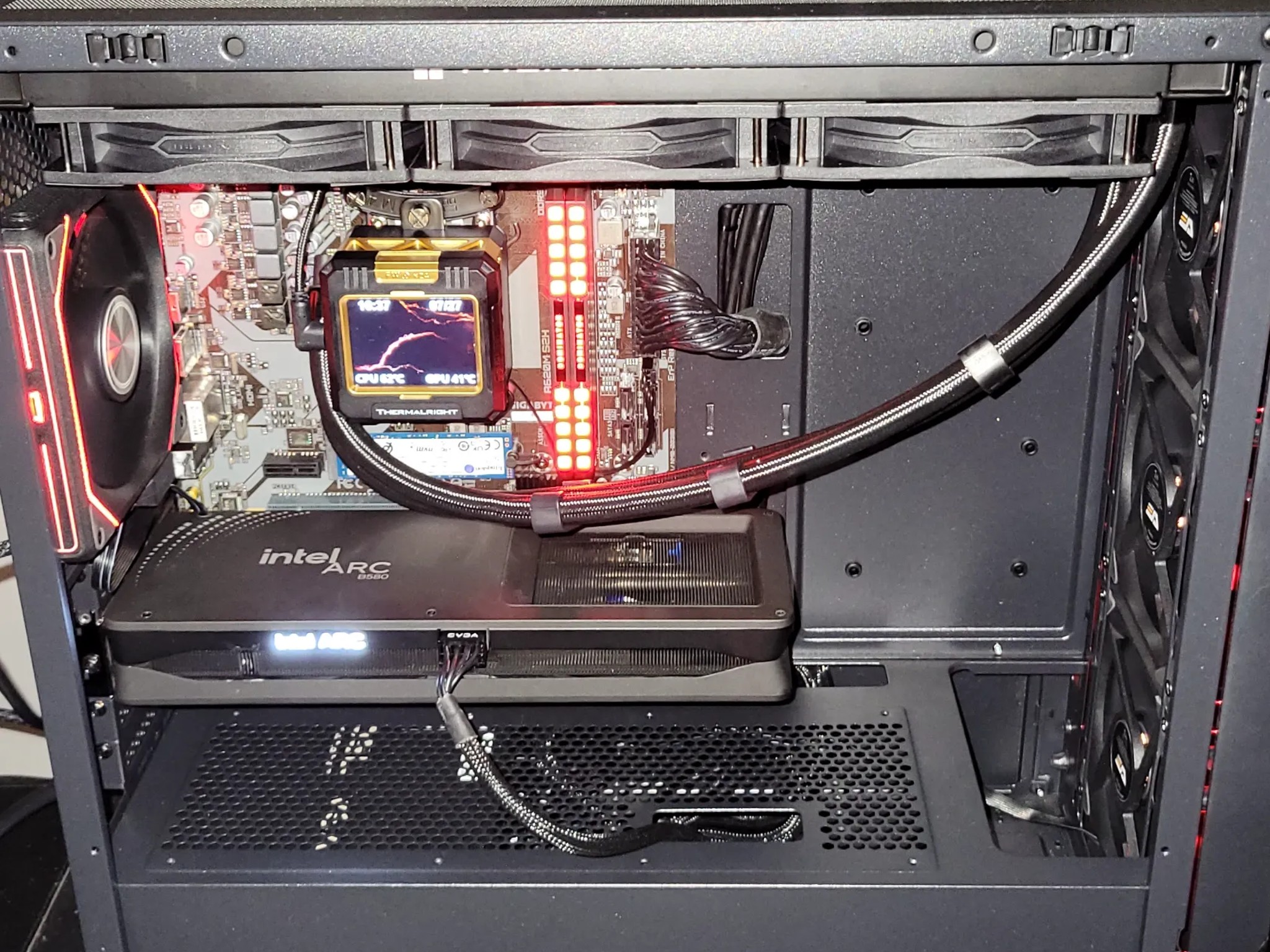 🖤🔥 Fiery Blackout MicroATX • Arc B550 LE• Benchmark-Tuned & Silent