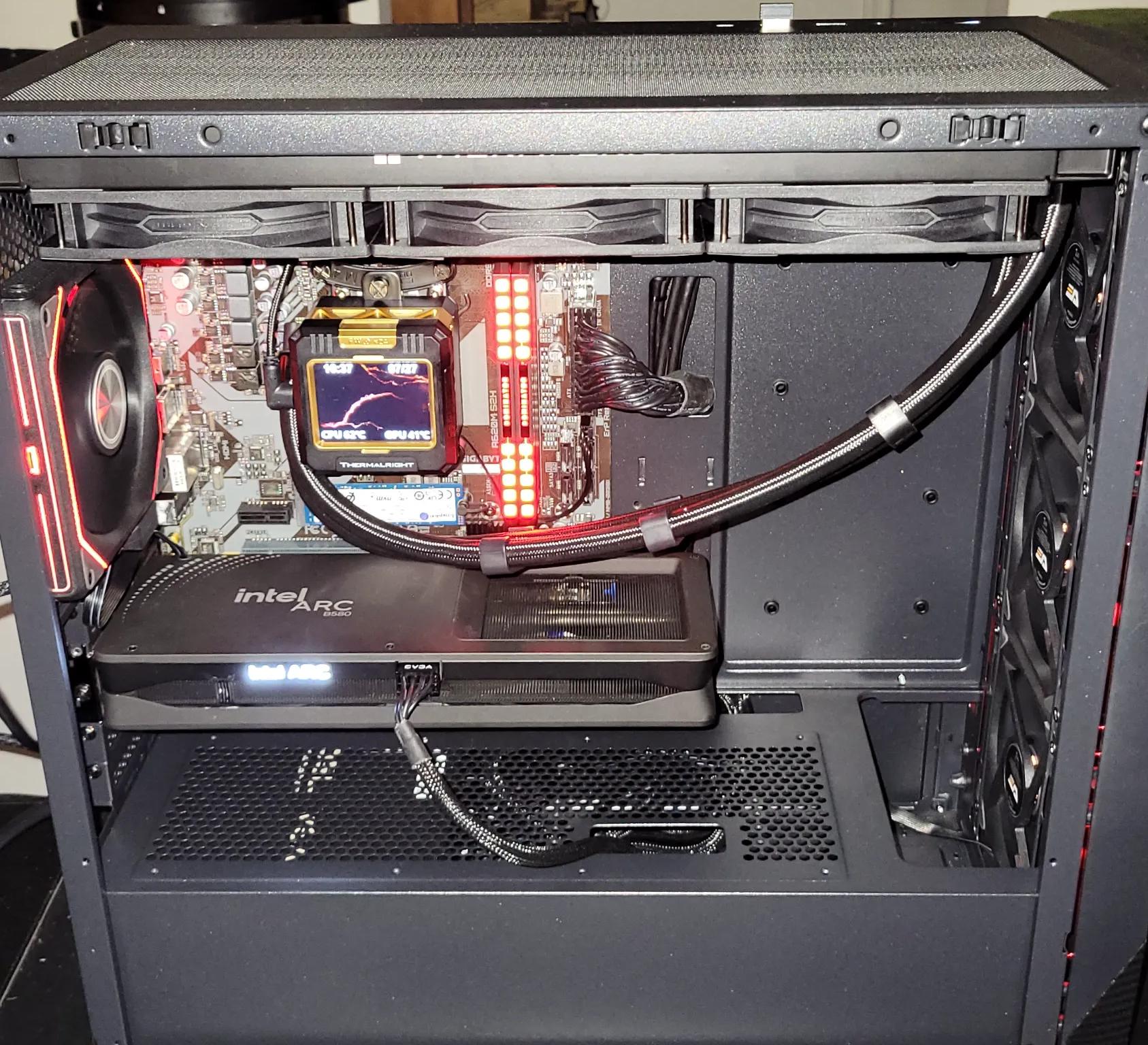 🖤🔥 Fiery Blackout MicroATX • Arc B550 LE• Benchmark-Tuned & Silent