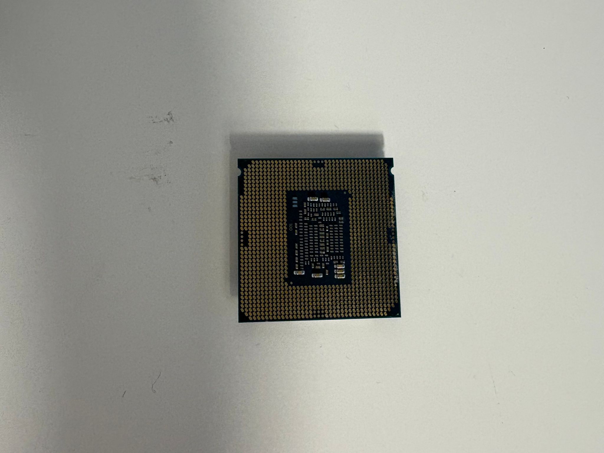 Intel Core i7 7700 (4 Cores, 8 Threads)