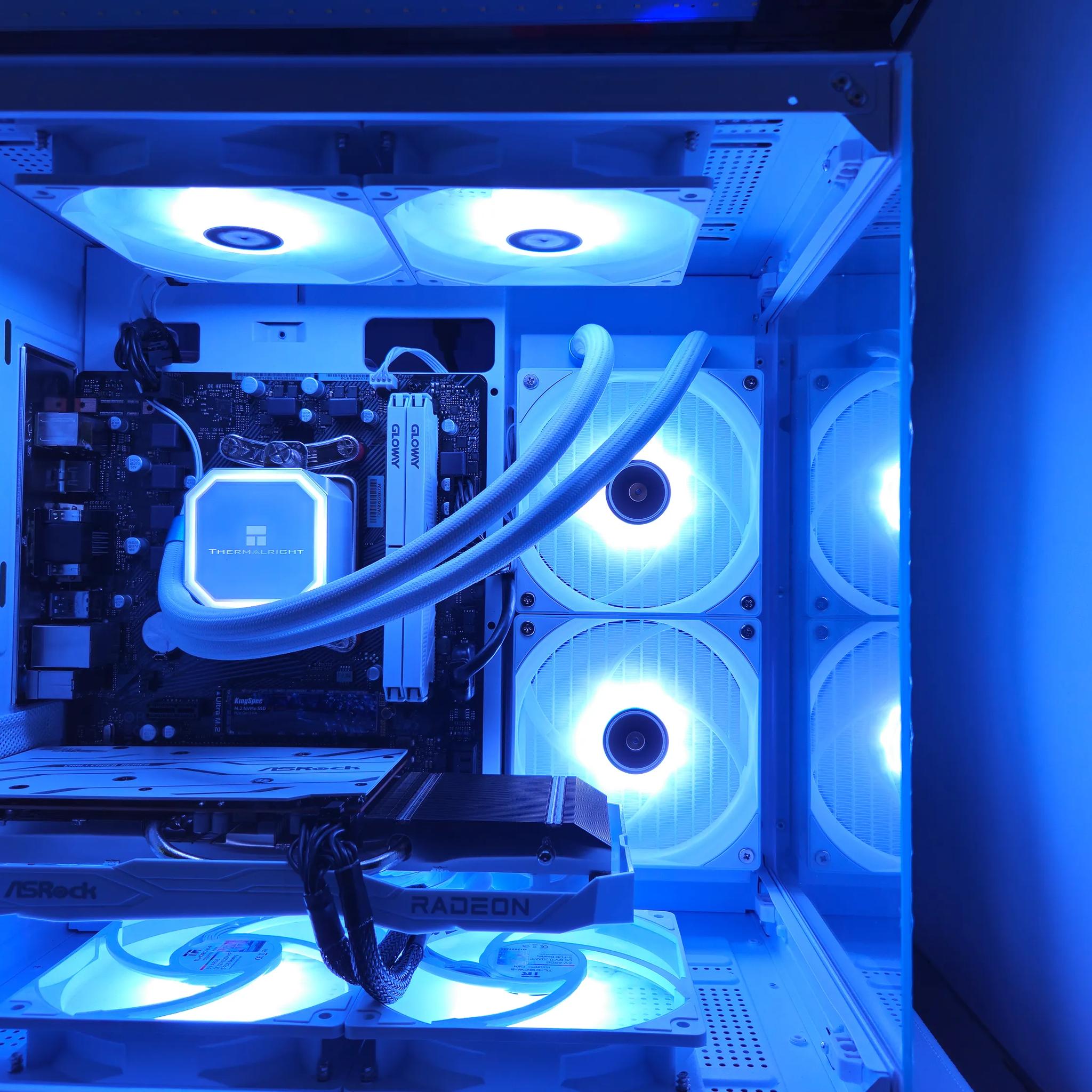 Arctic Rig Ryzen 5 / 16GB / 1TB SSD / RX 6600